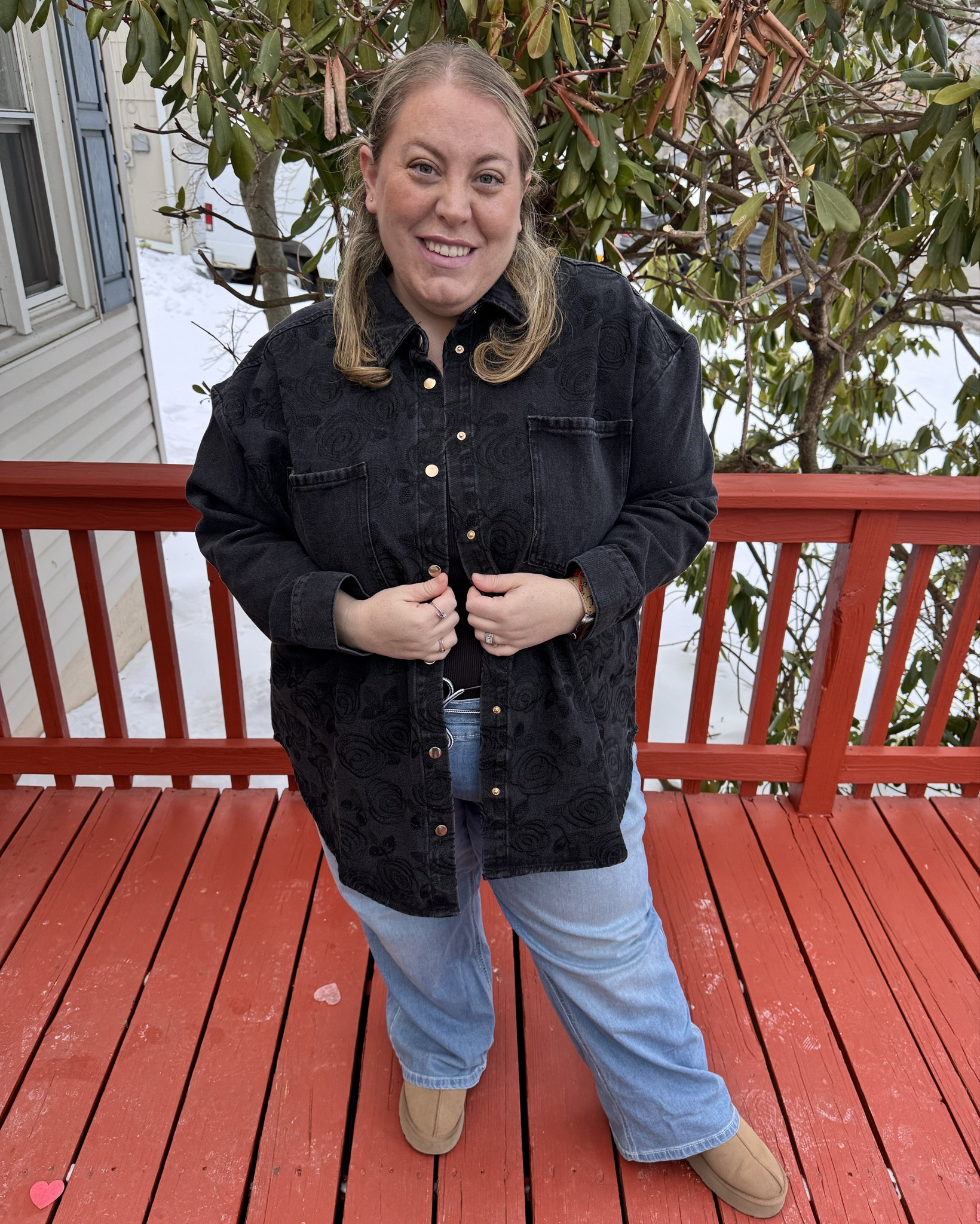 Look closely and see this cuteeee rose print on this denim shacket! Too cute 🥰 

#LTKmomlife #LTKMidsize #LTKPlusSize