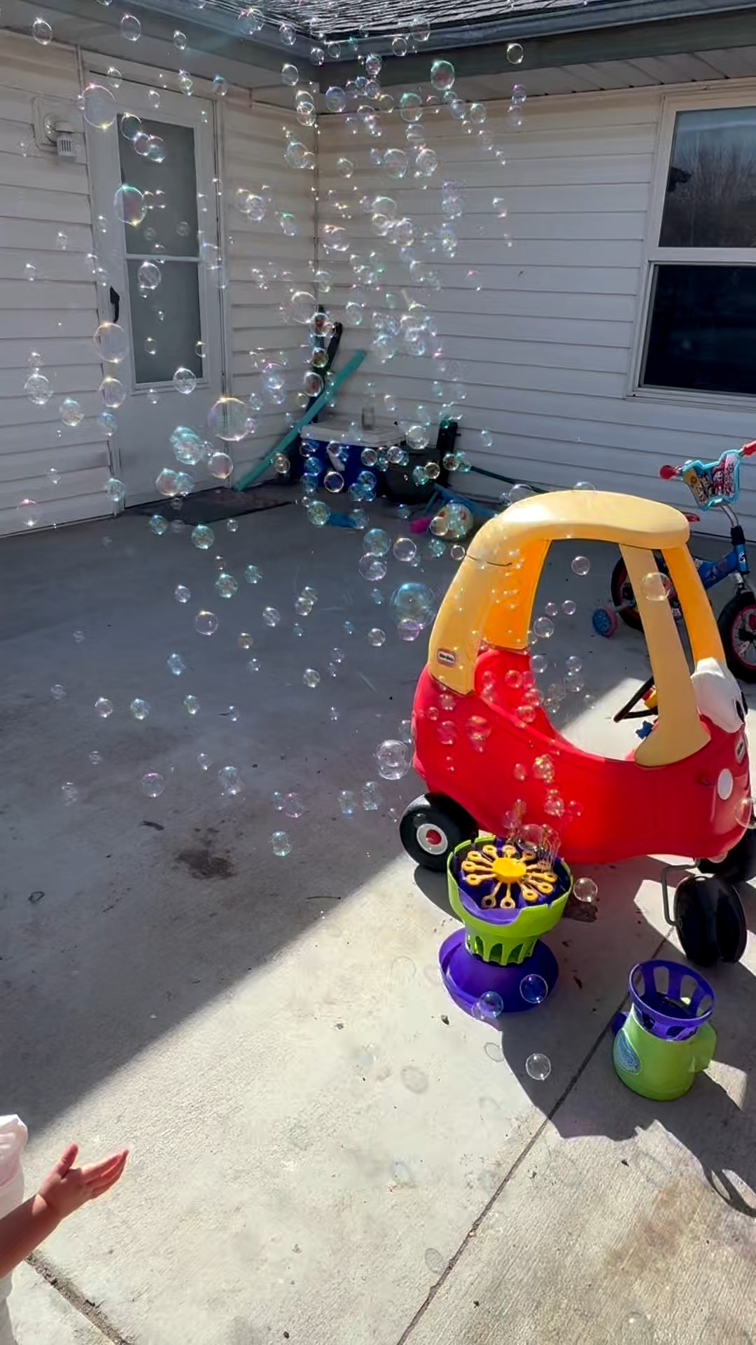 Bubbles for the best summer

#LTKKids #LTKU #LTKdayinmylife