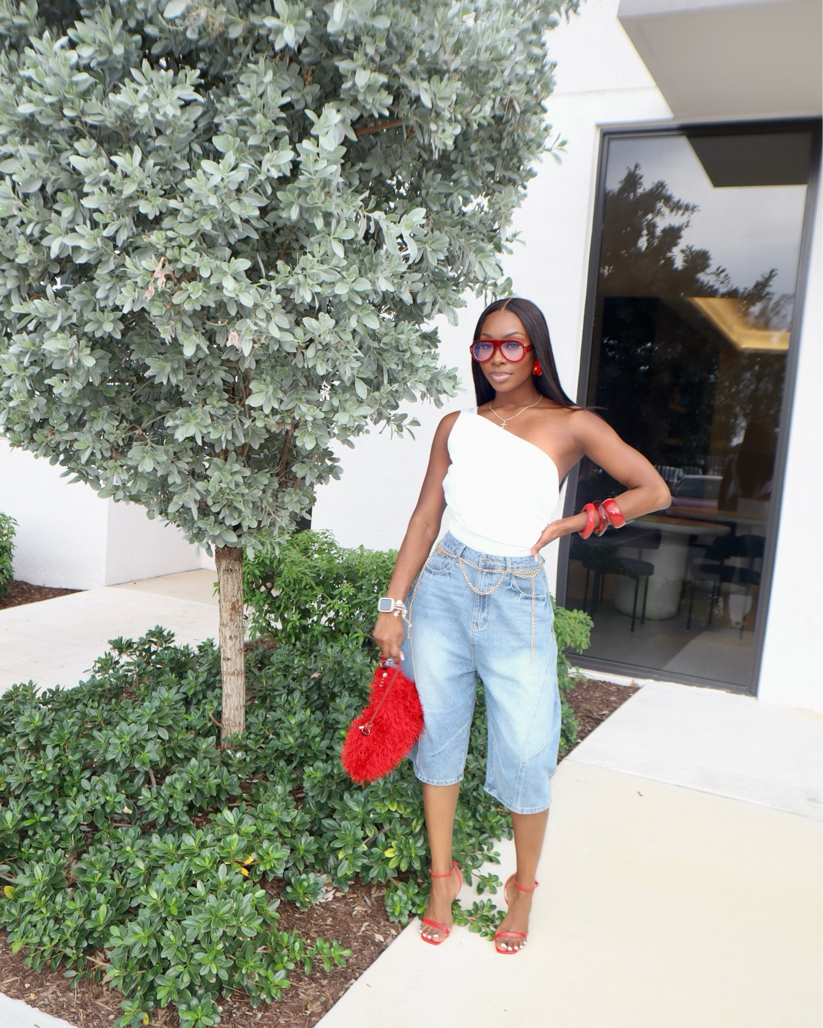 I asked God to work on my temper but I can’t stop throwing fits ❤️
•
•
•
•
#micasgal #explore #ootd #sunday
