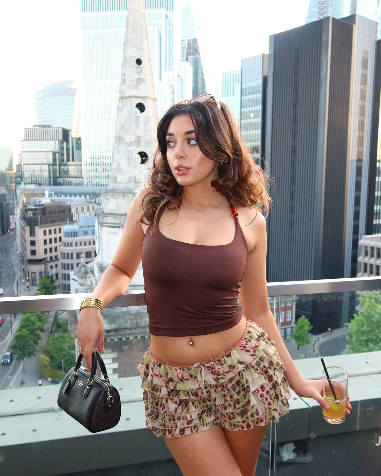 🍸🥥🌺🐚🌴🦩

only one place I’d get an outfit this cute @peppermayo 
Ad

fashion, summer outfit, London night
#londonnights #summeroutfitideas #peppermayo #summerfashioninspo #londonsummer