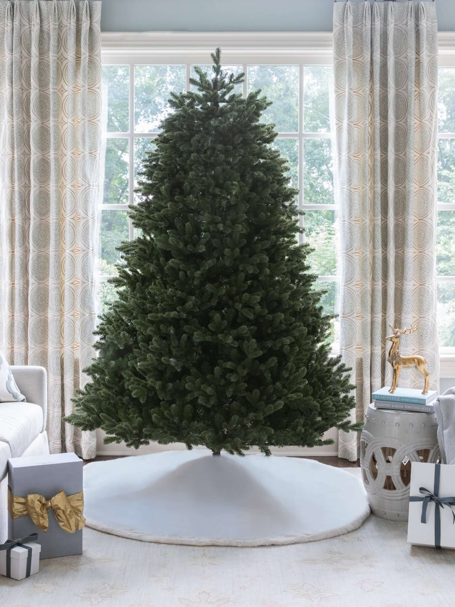7.5' Aspen Fir Artificial Christmas Tree Unlit | King of Christmas