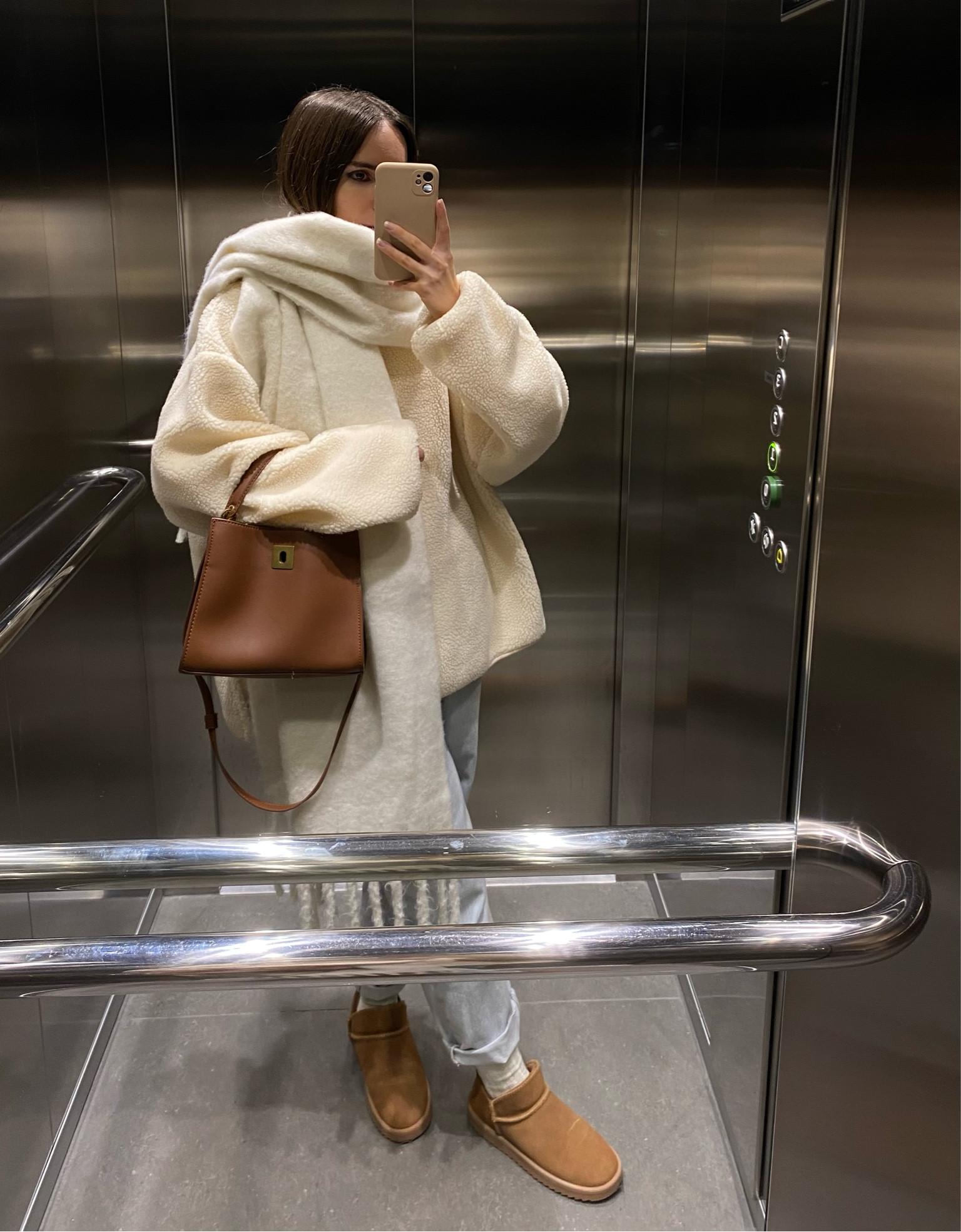Cozy winter look 

#LTKeurope #LTKstyletip #LTKSeasonal