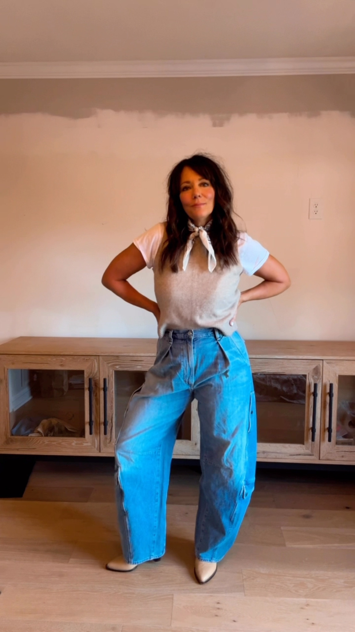 Ootd 
Traditional fall outfit 
Jeans run tts, vest is medium 
Flight jeans ❤️

#LTKFindsUnder100 #LTKFindsUnder50 #LTKWorkwear