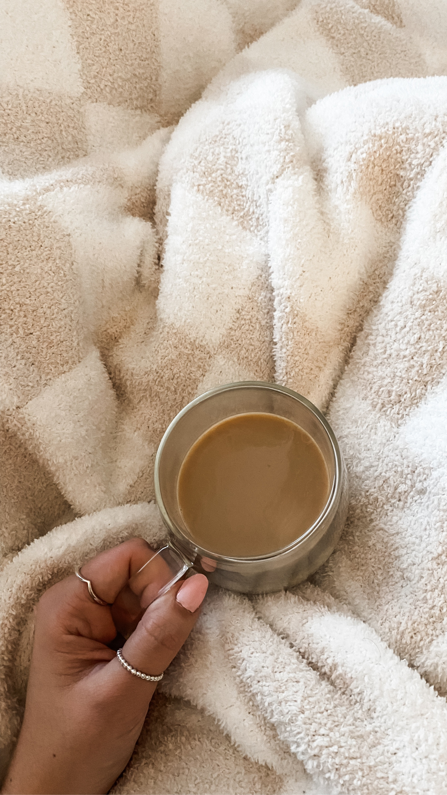 slow snowy mornings ❄️☕️☁️ 🤎
•
•
•
slow mornings, snowy mornings, aesthetics, that girl aesthetics, amazon favorites, LTK home, amazon home, home aesthetics 
#slowmornings #slowmorning #snowymorning #cozymorning #ltkhome #amazonfavorites #aesthetic #thatgirlaesthetic #thatgirlroutine #homeaesthetics


#LTKhome #LTKstyletip #LTKfindsunder50
