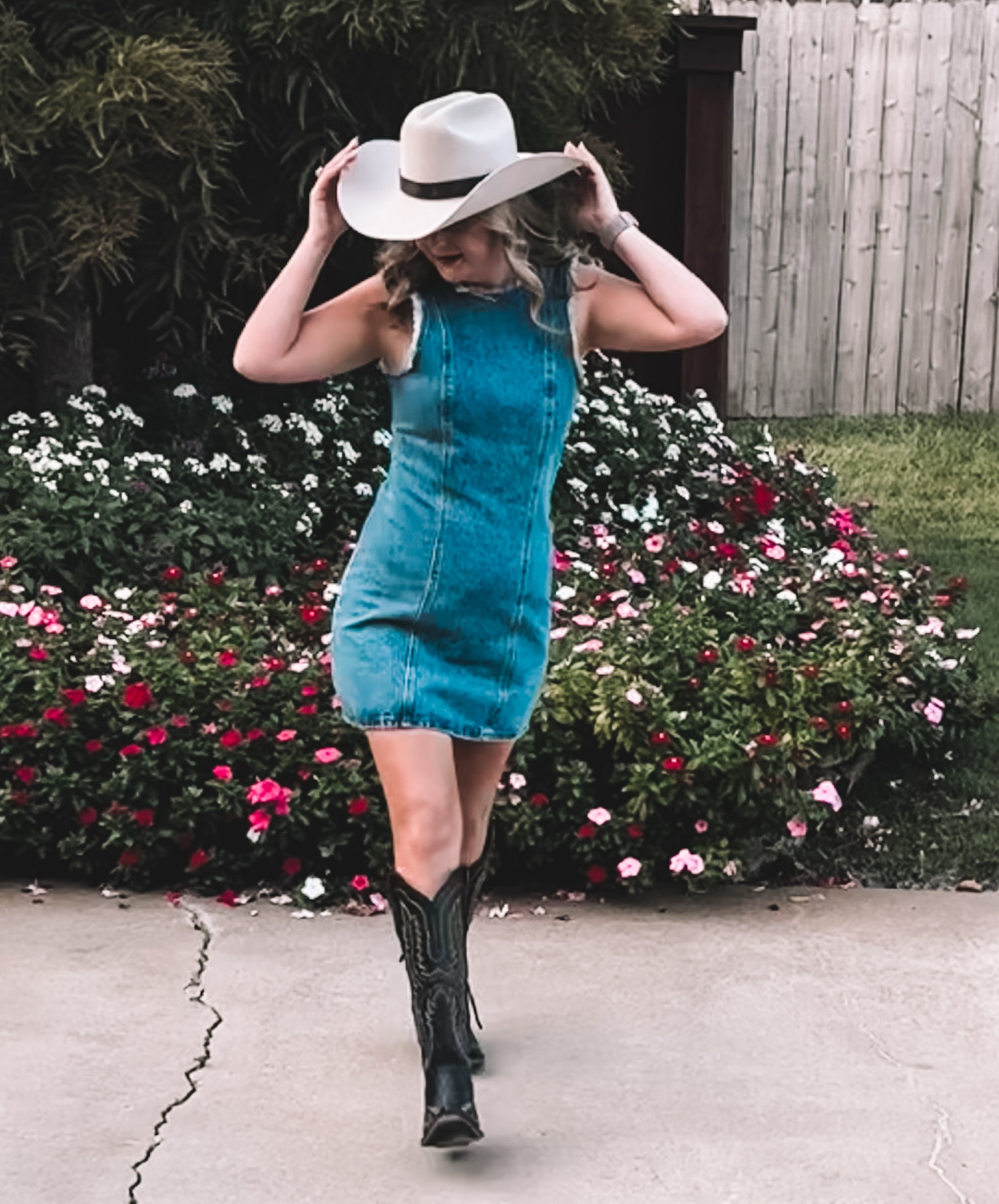My OOTD for a Cody Johnson concert! This look is perfect for a country concert! 

#LTKStyleTip #LTKSaleAlert