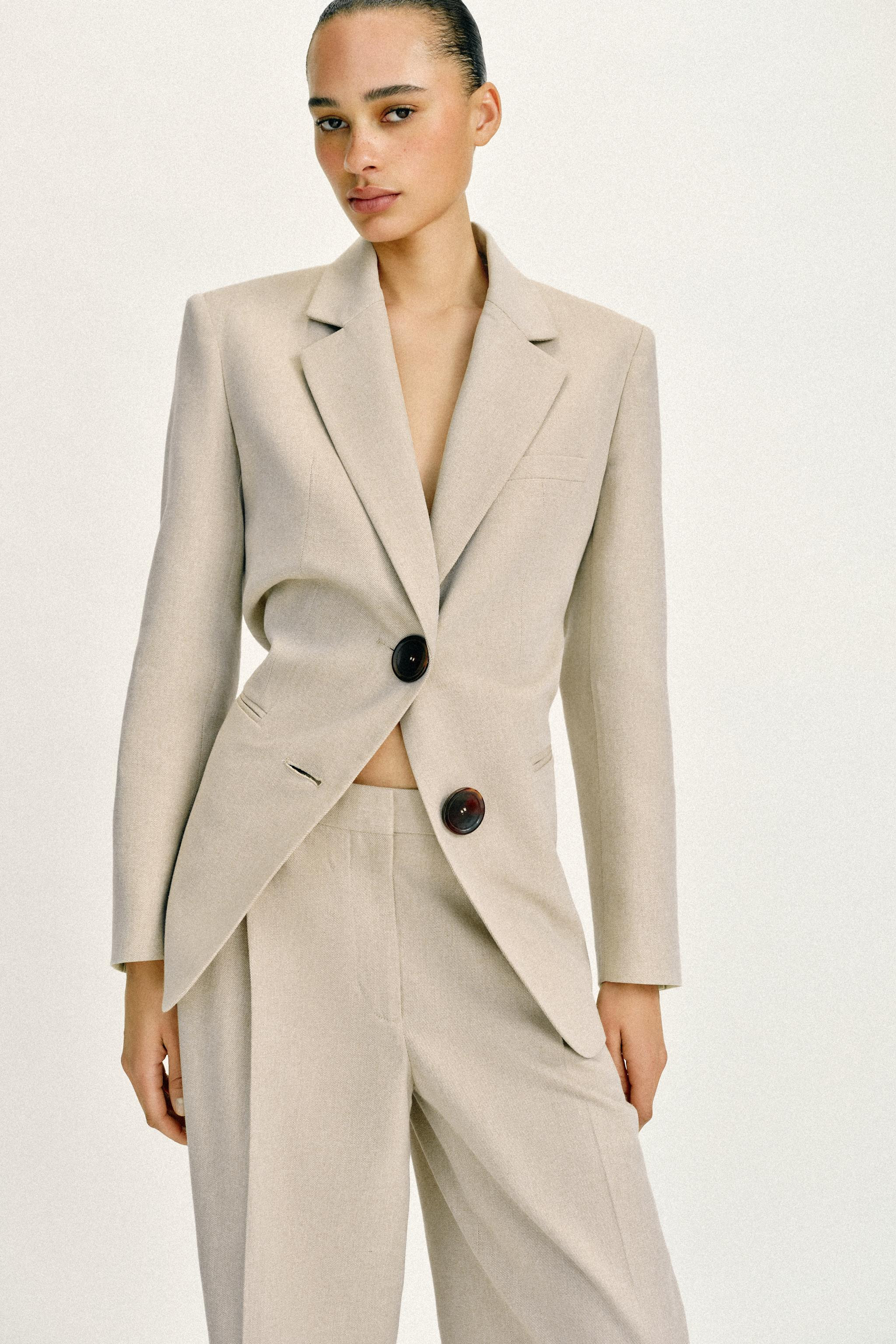 STRAIGHT-LEG DARTED TROUSERS | Zara UK