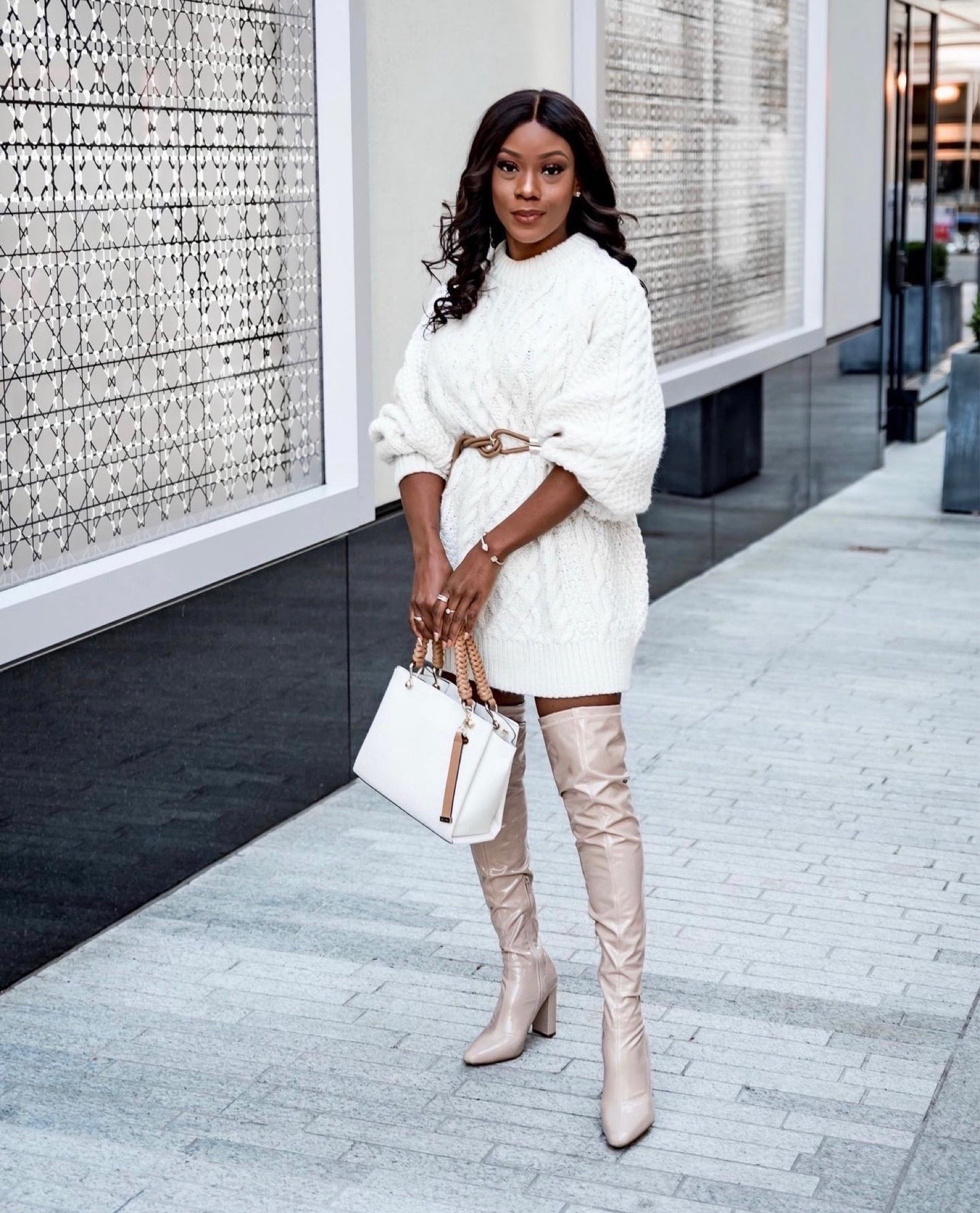 You can never go wrong with a cozy sweater dress and knee-high boots! #Styleinspo #Falloutfit #SweaterDress

#LTKootd