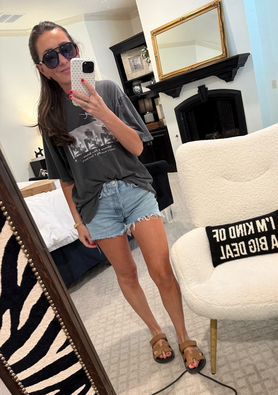 🩶🩶🩶🩶

Tee: small
Shorts: 25

Mom outfit
Casual outfit 
Denim shorts
Anine bing
Anine bing tee
Agolde
Hermes
Chypre
Graphic tee

#LTKmomlife #LTKOver40 #LTKSeasonal