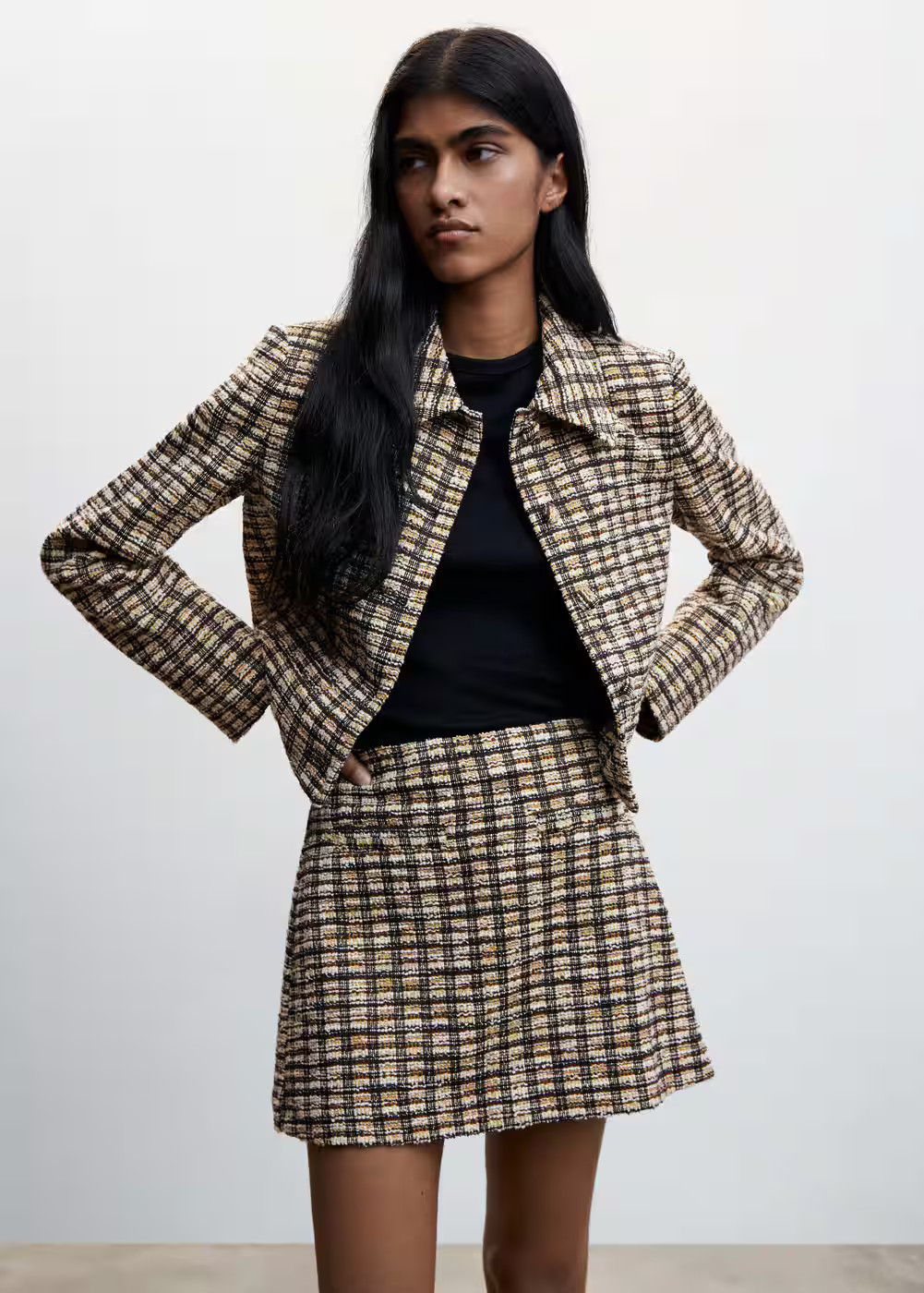 Tweed miniskirt -  Women | Mango USA | MANGO (US)