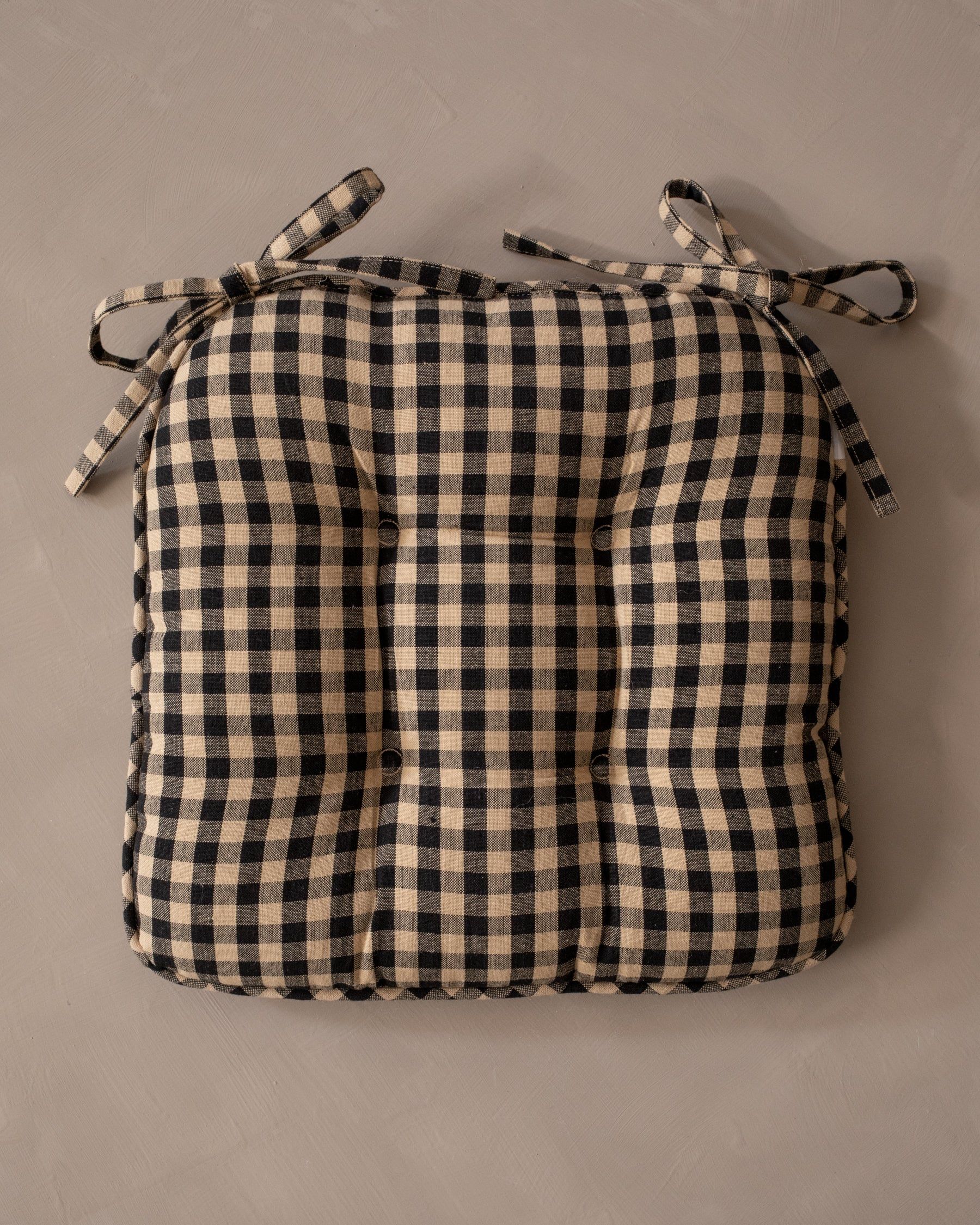 Country Gingham Seat Cushion | The Vintage Rug Shop