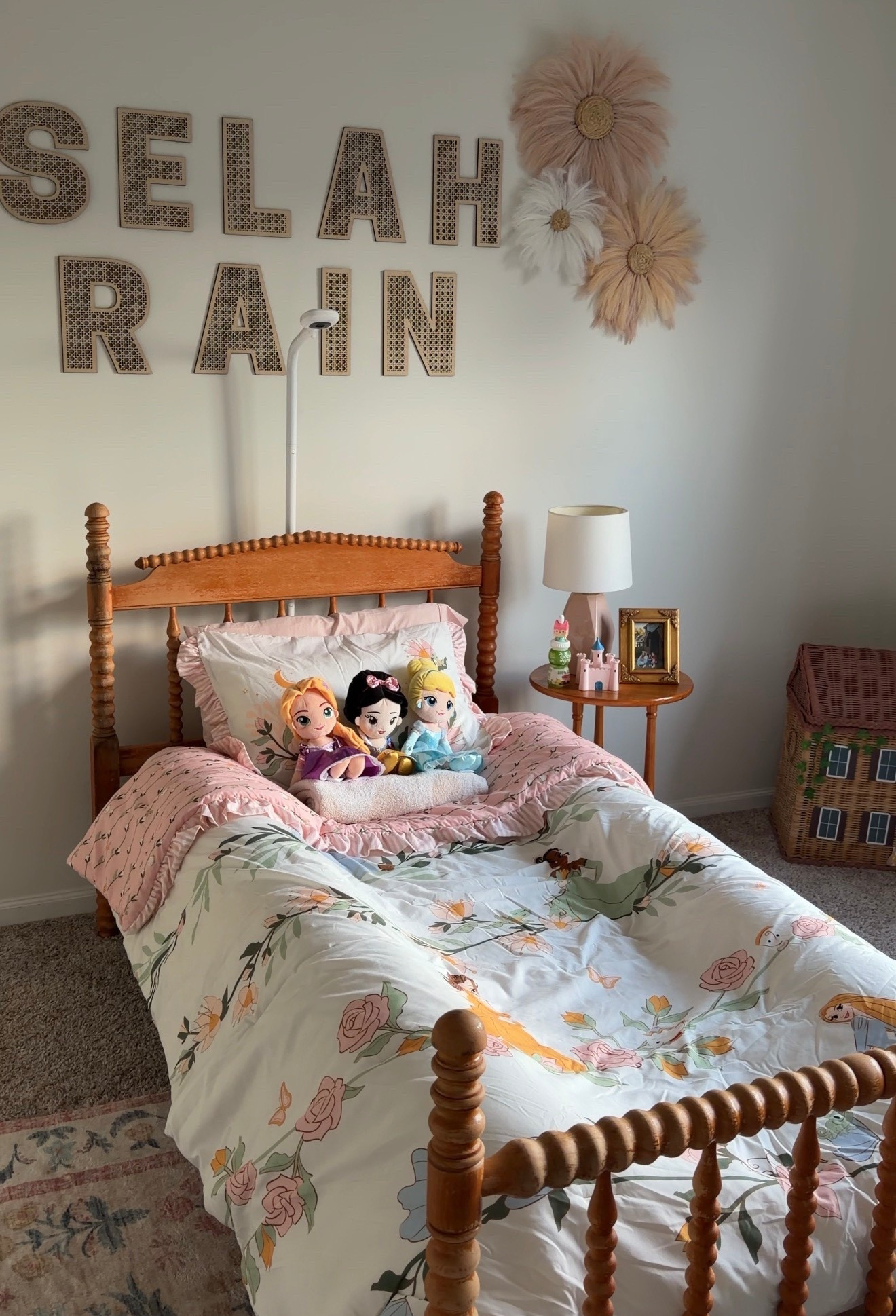 Big girl room 🩰🧸🤍👑 
Toddler room
Princess room pink