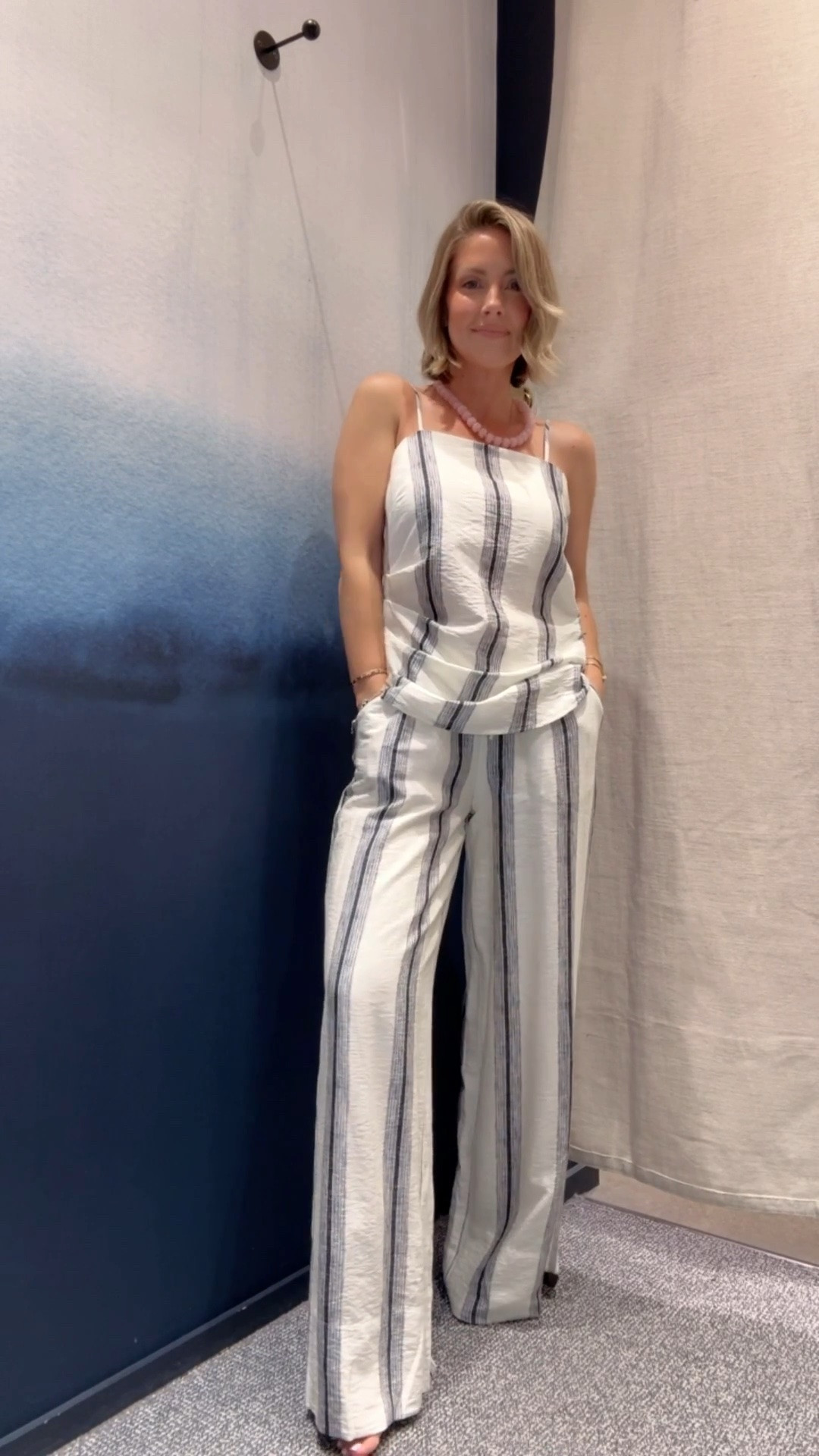 Size XS in the top and pants - an actual DREAM set 👏🏼 Lightweight and so comfortable!

#LTKootd #LTKPetite #LTKTravel