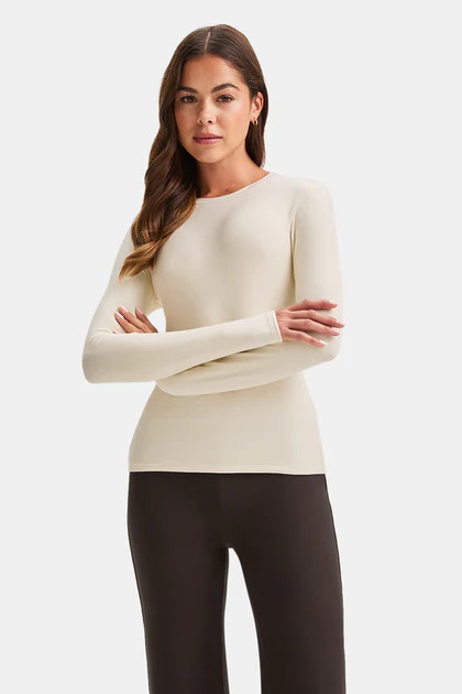 365 SCULPTING LOUNGE LONG SLEEVE FULL LENGTH T-SHIRT - BUTTERMILK | TALA (UK)