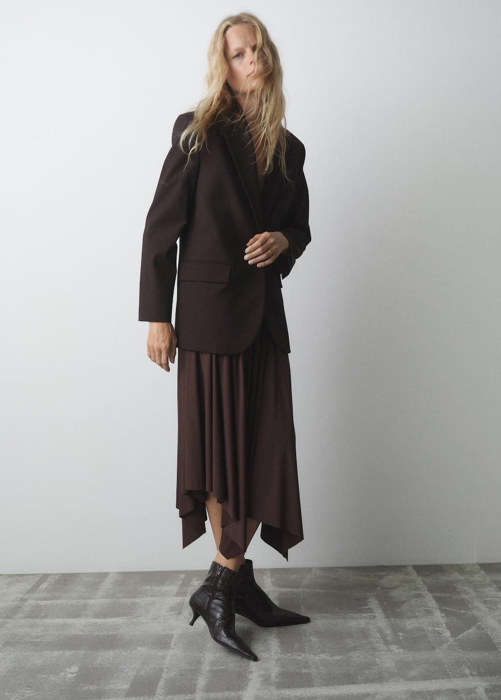 Faux-Croc-leather pointed-toe ankle boots | Mango (US/MX/AU)