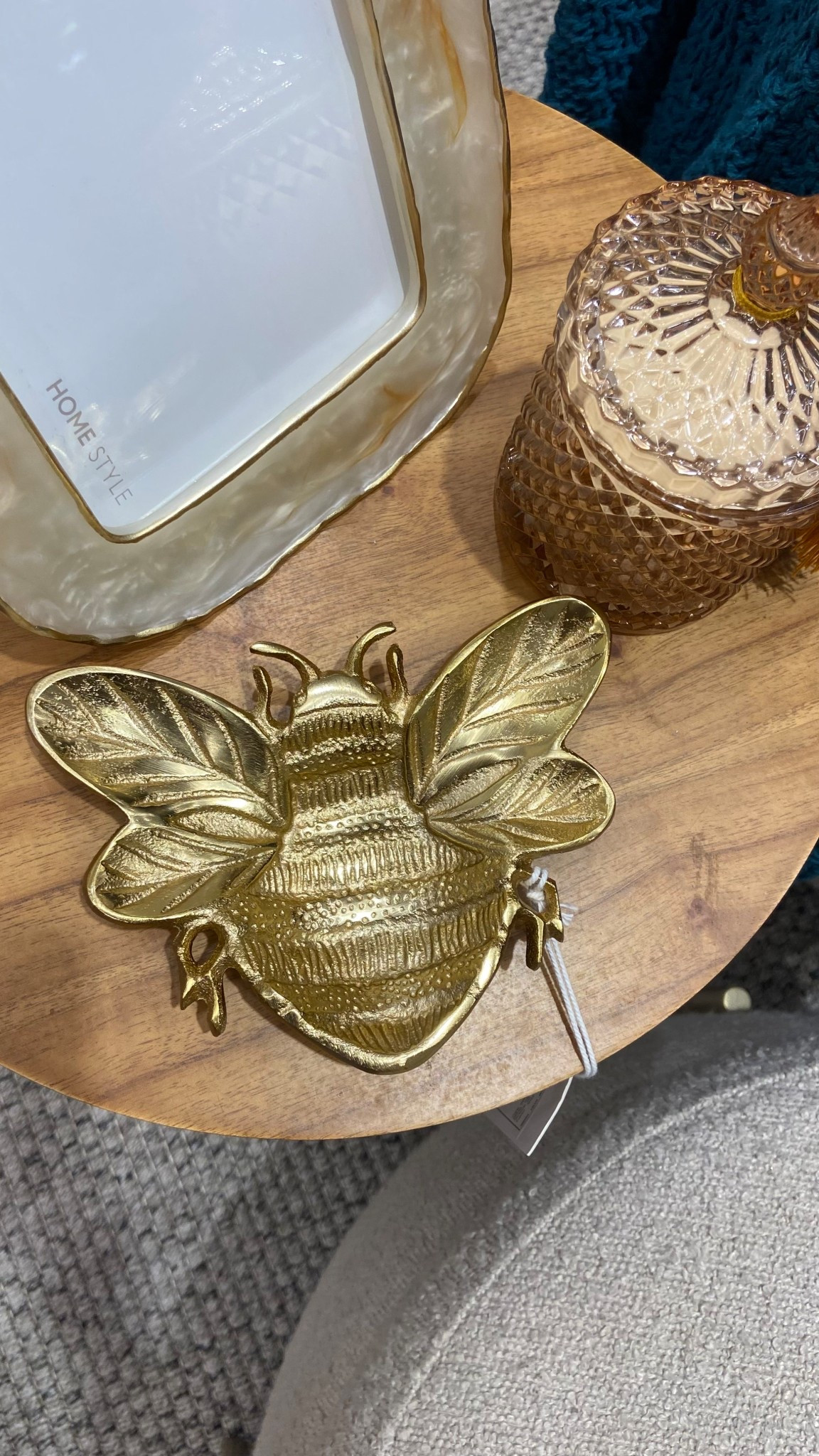 Um adorno maravilhoso de abelha pra você deixar na sua cabeceira ou penteadeira 🤌🏼🐝✨


#ltk #camicado #presente #diadasmaes

#LTKbrasil