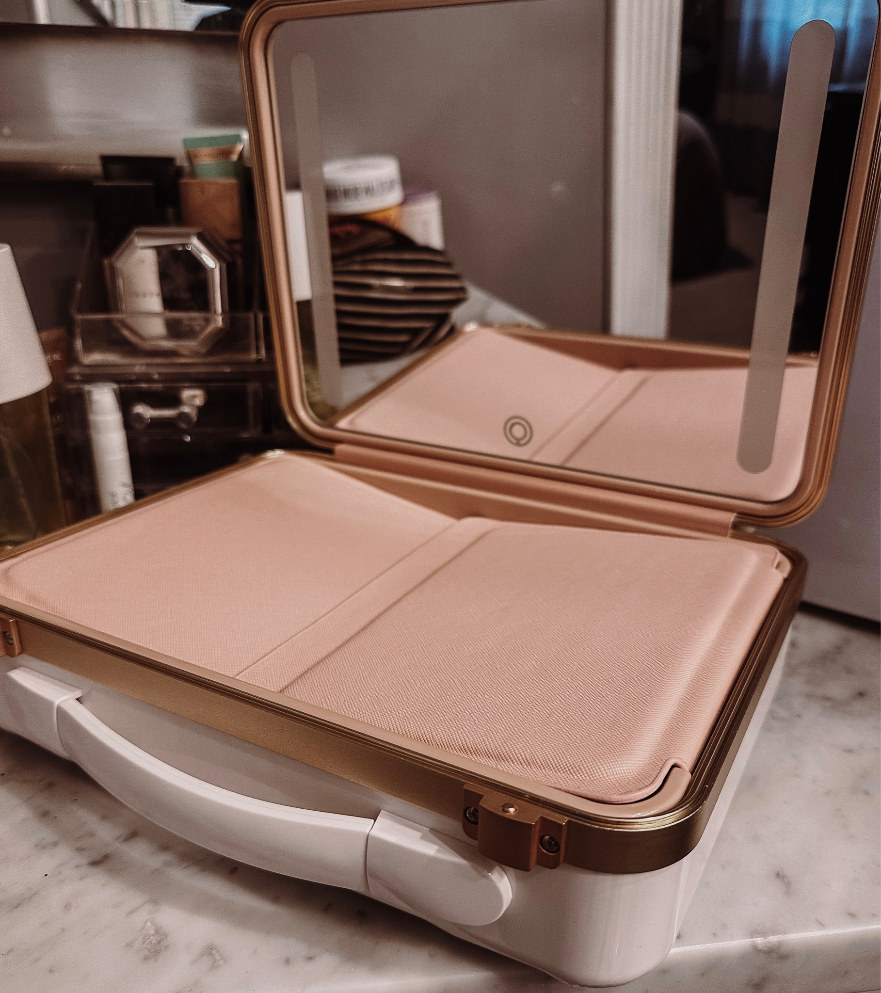 Couldn’t help myself, had to buy it! Good news, it’s worth the fuss! Perfectly holds all my brushes & makeup neatly. It is a little bulky but I was able to fit it in my luggage easily. The lighted mirror was an absolute lifesaver when it came to needing better light while applying makeup in my dimly lit hotel room. ♥️

#LTKbeauty #LTKover40