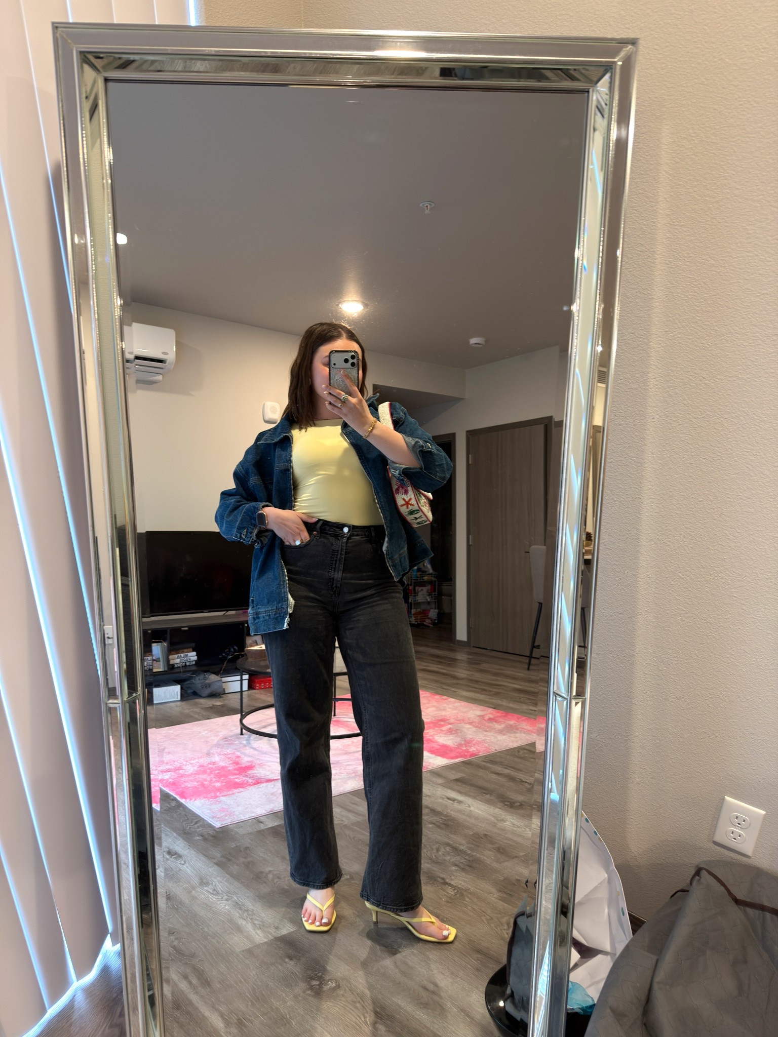 Had dinner at the country club and wanted to be comfortable yet cute! The secret to this outfit is butter yellow  🧈

I’m wearing a size 8 jacket, size M tank, size 31 jeans and size 9 heels￼

#LTKootd #LTKMidsize #LTKdayinmylife