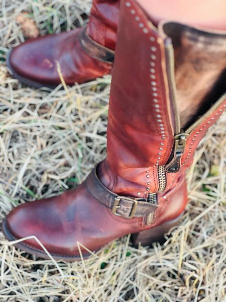 Happiness is a great pair of boots…

Color - Cognac 

#TheLifestylePassport.com

#LTKshoecrush #LTKstyletip