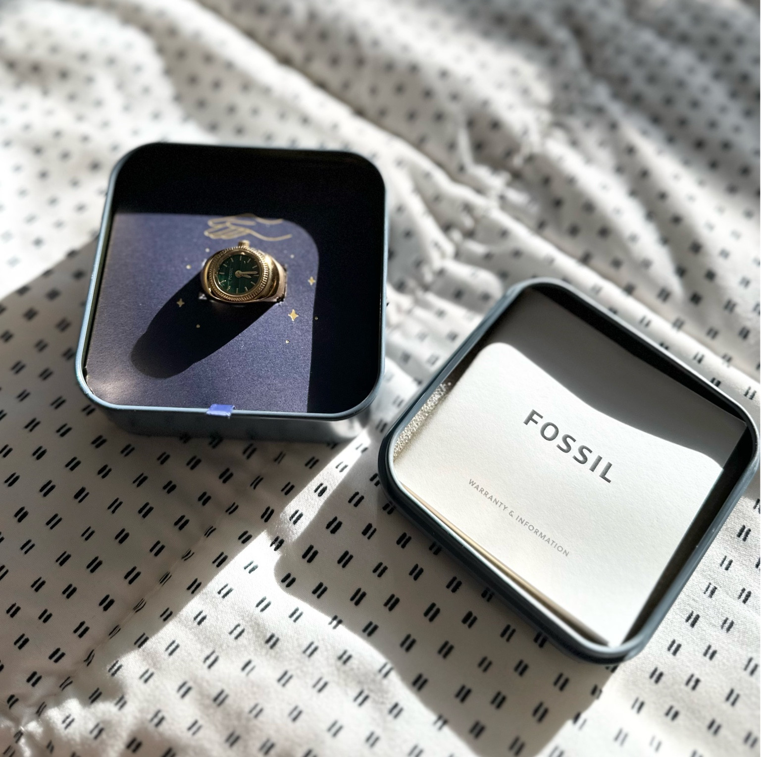 I didn’t know I needed a watch and a ring in one until this beauty showed up. Gold + green = my dream combo. Thank you, Fossil!

#LTKStyleTip #LTKGiftGuide
