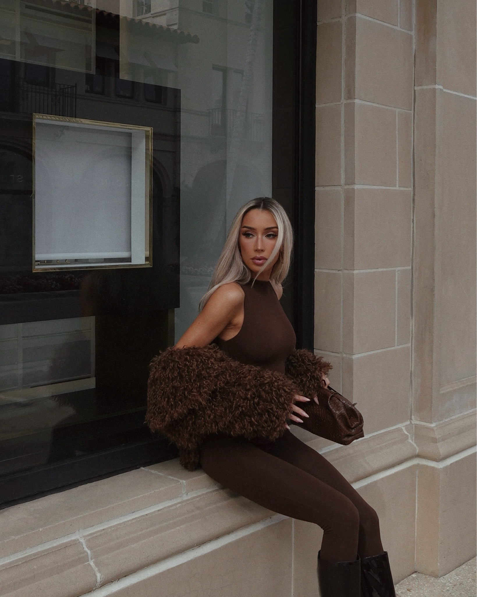 Continuing brown edits 

#LTKParties #LTKSaleAlert #LTKSeasonal