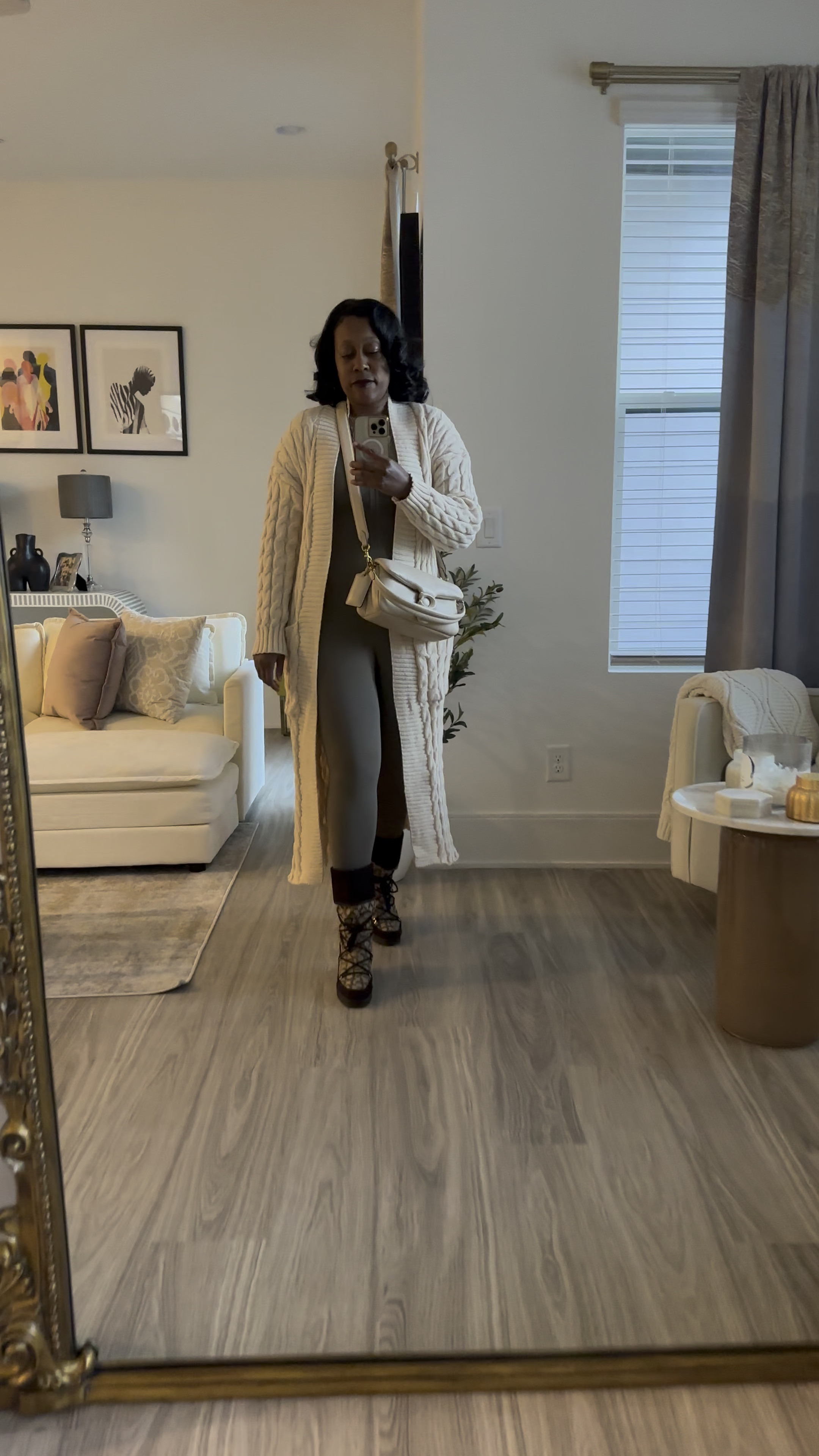 Cozy outfit
Coach pillow tabby bag
Coach boots
Long cream cardigan
Winter onesie

#LTKSeasonal #LTKItBag #LTKShoeCrush