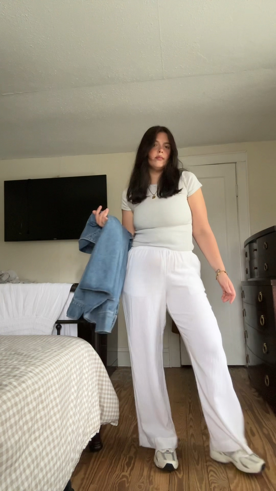 Loving linen & denim together lately! 🤩

#LTKFindsUnder100 #LTKFindsUnder50 #LTKStyleTip