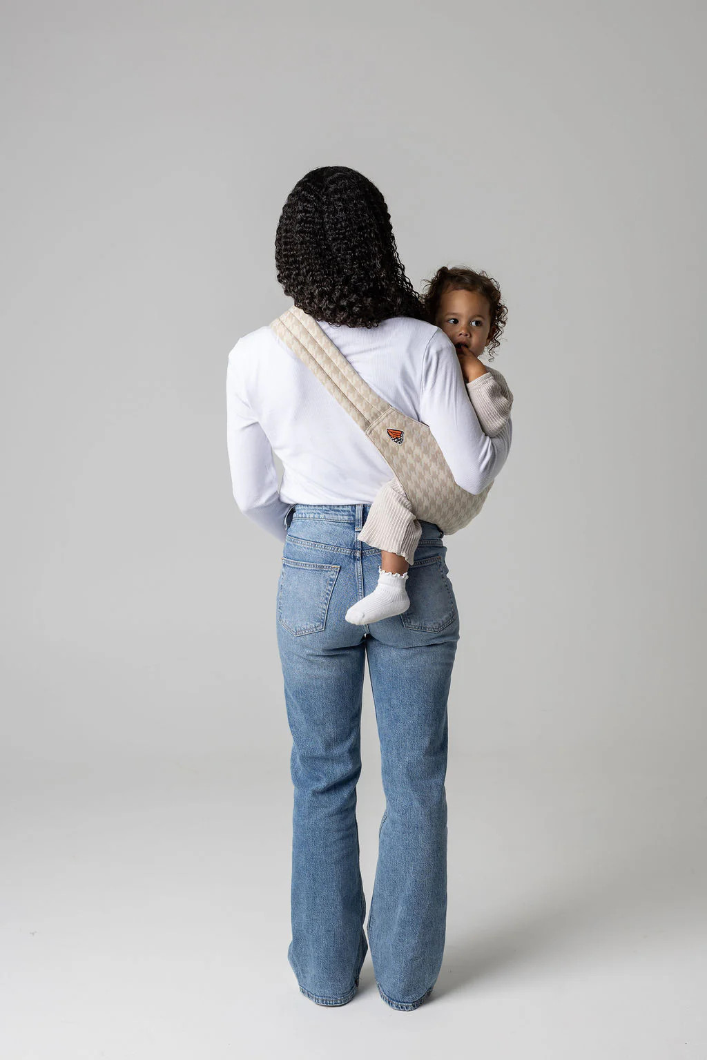 The Monarch Toddler Sling - Houndstooth | Mabē