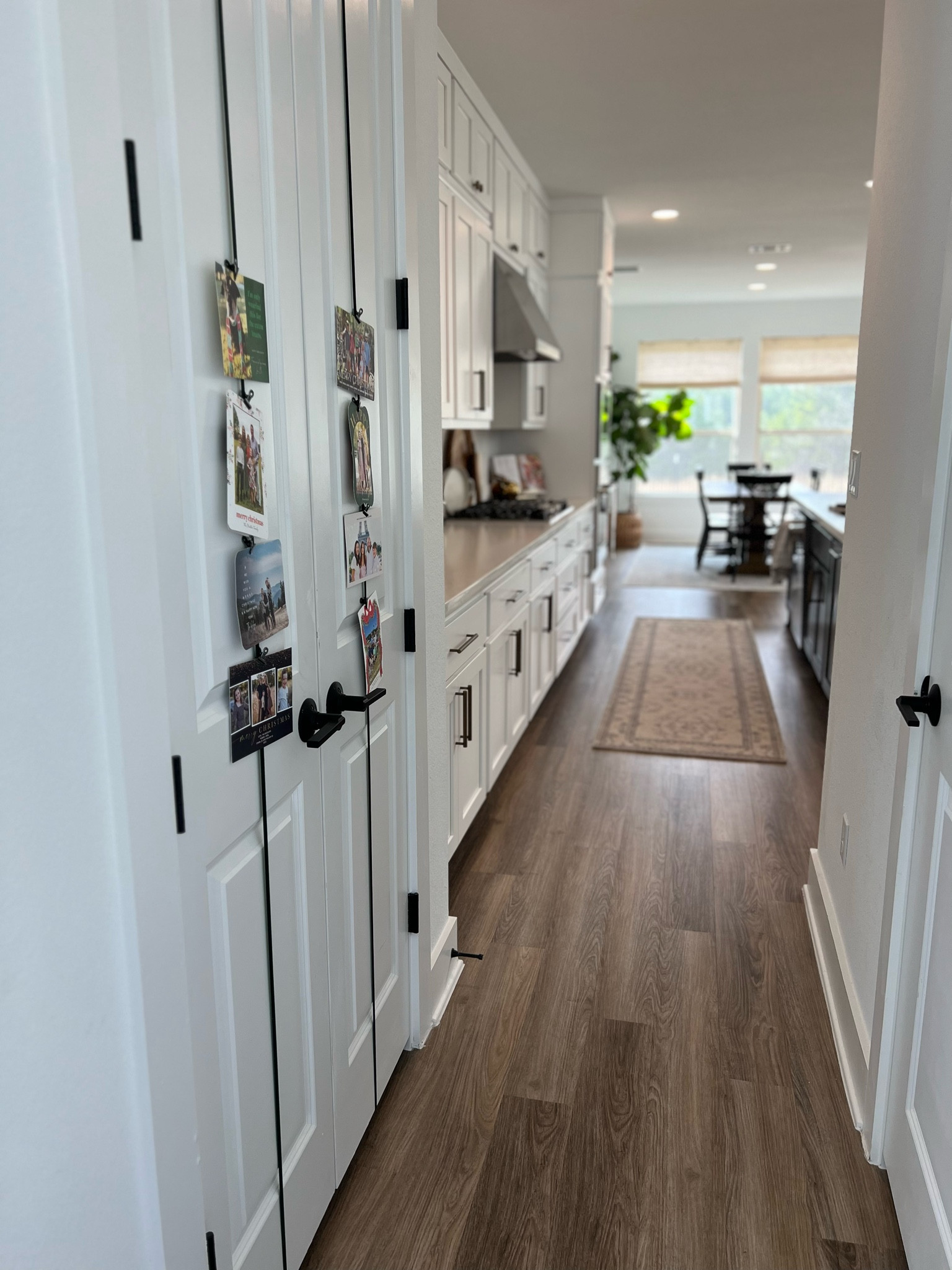 Christmas Card display idea 

#LTKhome