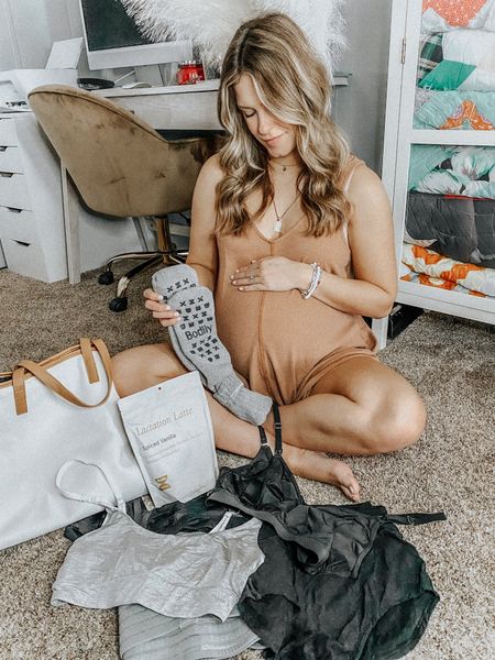 Teaming up with @itsbodily to start packing my hospital bag! 👶🏼🤍 #ad 

Their products are insanely soft and a must have for my pregnancy/postpartum journey! 

Sharing everything over on my stories! 



#LTKbaby #LTKbump #LTKfindsunder100