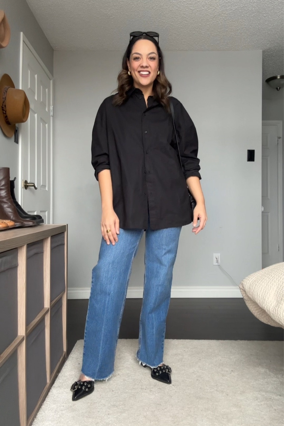 Styling a casual outfit!
-Black poplin oversized button up shirt, similar linked
-Abercrombie 90s high rise loose jeans in a medium wash, I have a size 29 long
-Ganni heeled bucked pumps 
-Arket black crossbody mini bag
-Celine Triomphe sunglasses 


#LTKfindsunder100 #LTKstyletip #LTKSeasonal