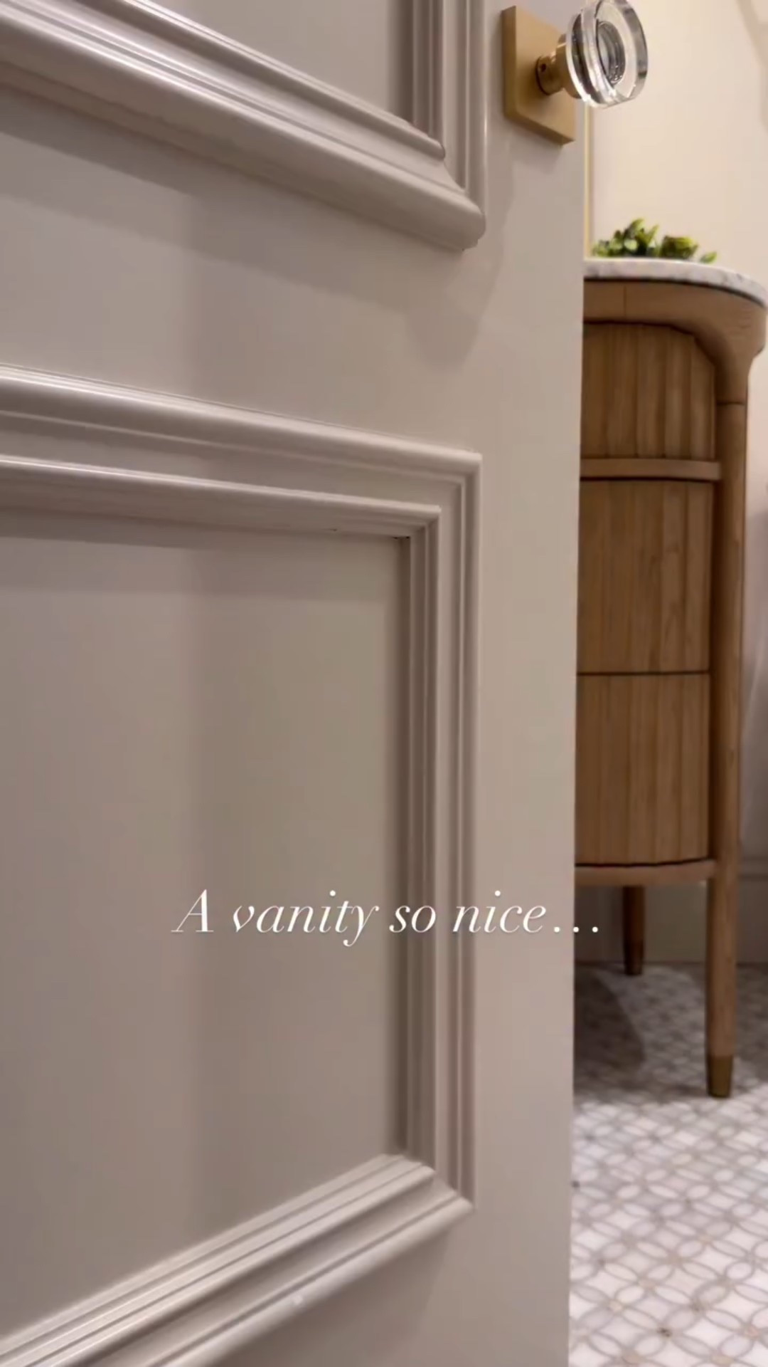 Comment “vanity” for a link.

This Anthropologie vanity is undeniably gorgeous — the kind of statement piece that elevates any bathroom instantly. It’s so good we ended up using two out of the three colors they offer… because when something is this perfect, why choose just one? ✨