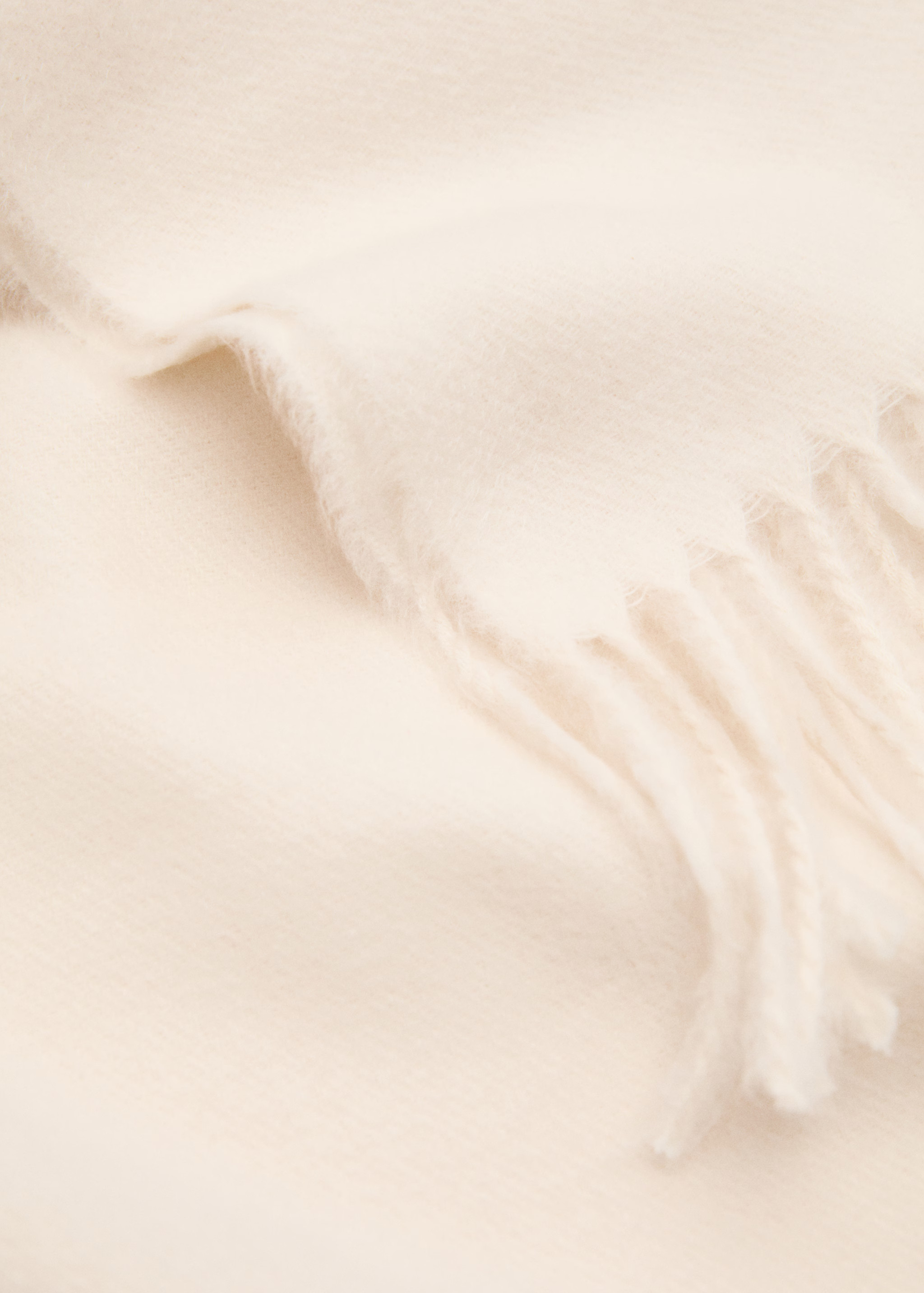 Fringed edge scarf - Women | MANGO United Kingdom | MANGO (UK)