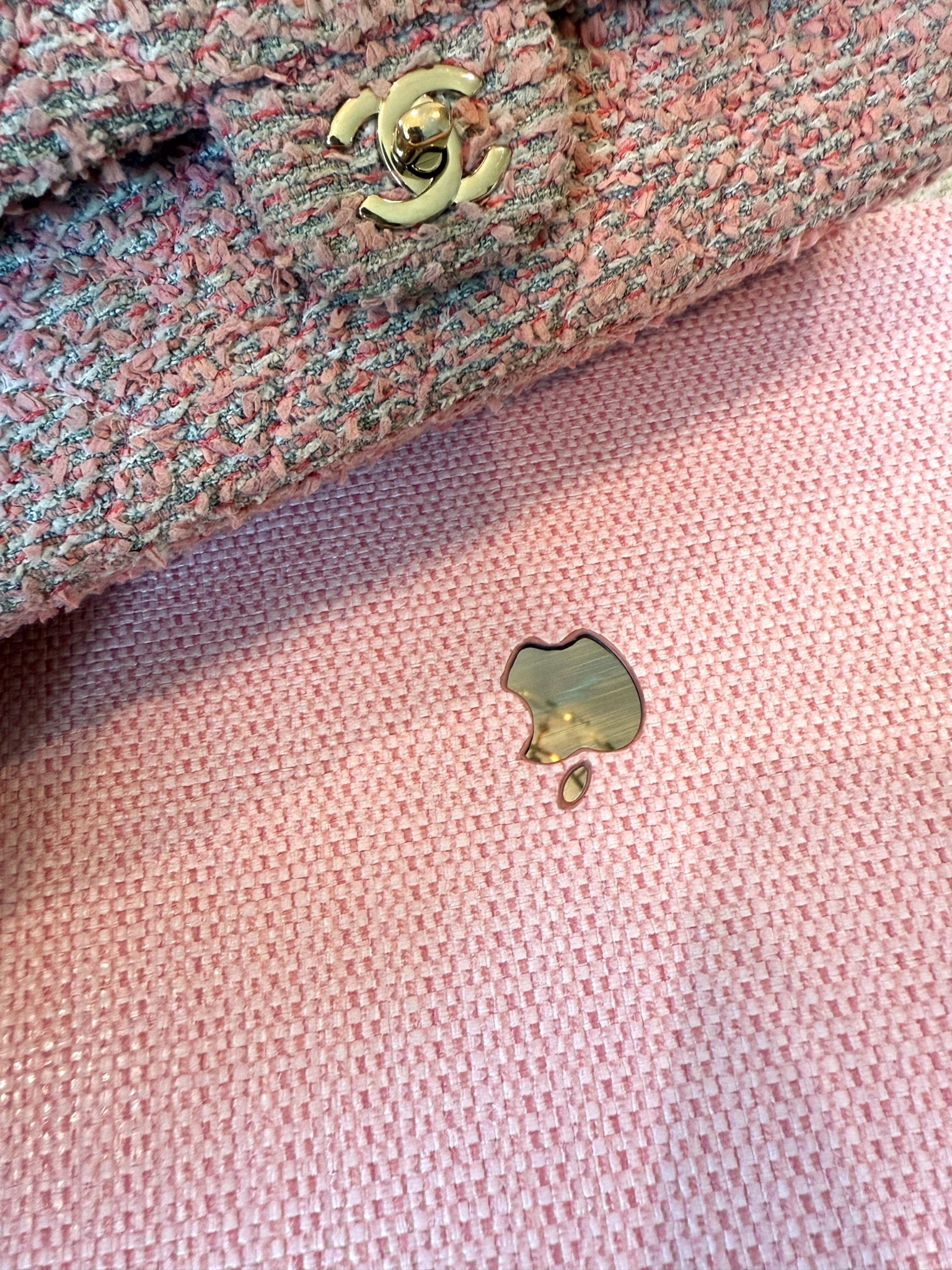 New laptop cover 💅🏽

#LTKHome #LTKFindsUnder100 #LTKBeauty