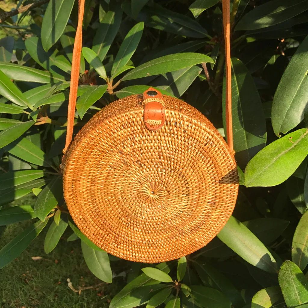 Round Rattan Basket Bag, Round Moon Bag, Woven Circle Bag, Bali Bag, Woven Ata Bag, Woven Shoulder Bag, Bohemian Style Rattan, Lily Bag | Etsy (US)