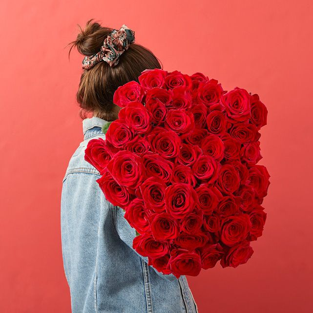 50 Red Roses | The Bouqs