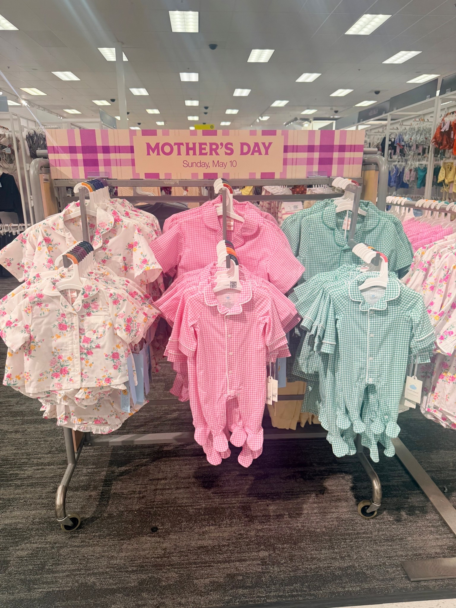 Mothers Day gift ideas 🌸🎀 Mommy & Me Pajamas 🌸

#LTKKids #LTKmomlife #LTKBaby
