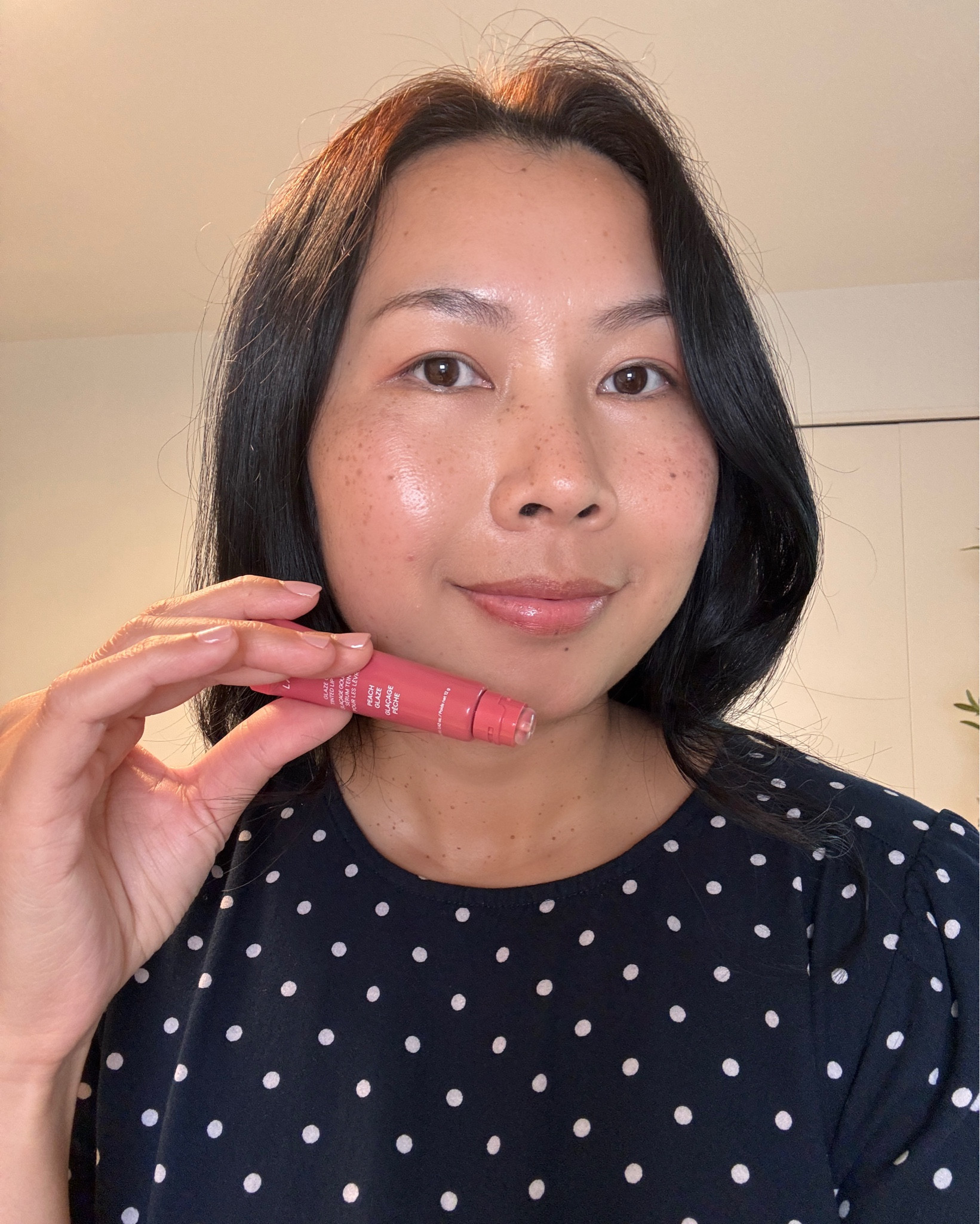 🍑 LANEIGE Glaze Craze Lip Serum 25% off at $16.50! Mine is Peach Glaze, it gives a natural, non‑sticky sheen and a gentle scent.  

 #LTKSaleAlert #LTKBeauty