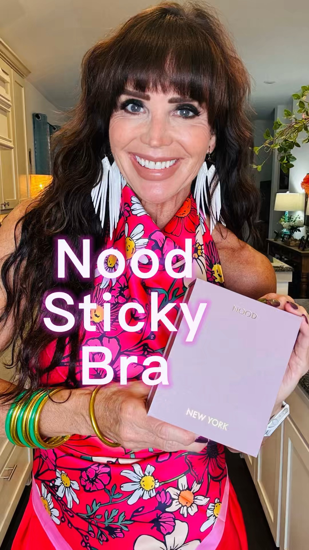 Want to go backless but still need support?  You need @NOOD !  The sticky bra that you can connect in the middle, reuse over and over and works like a charm!!!

#LTKgrwm #LTKootd #LTKOver40
