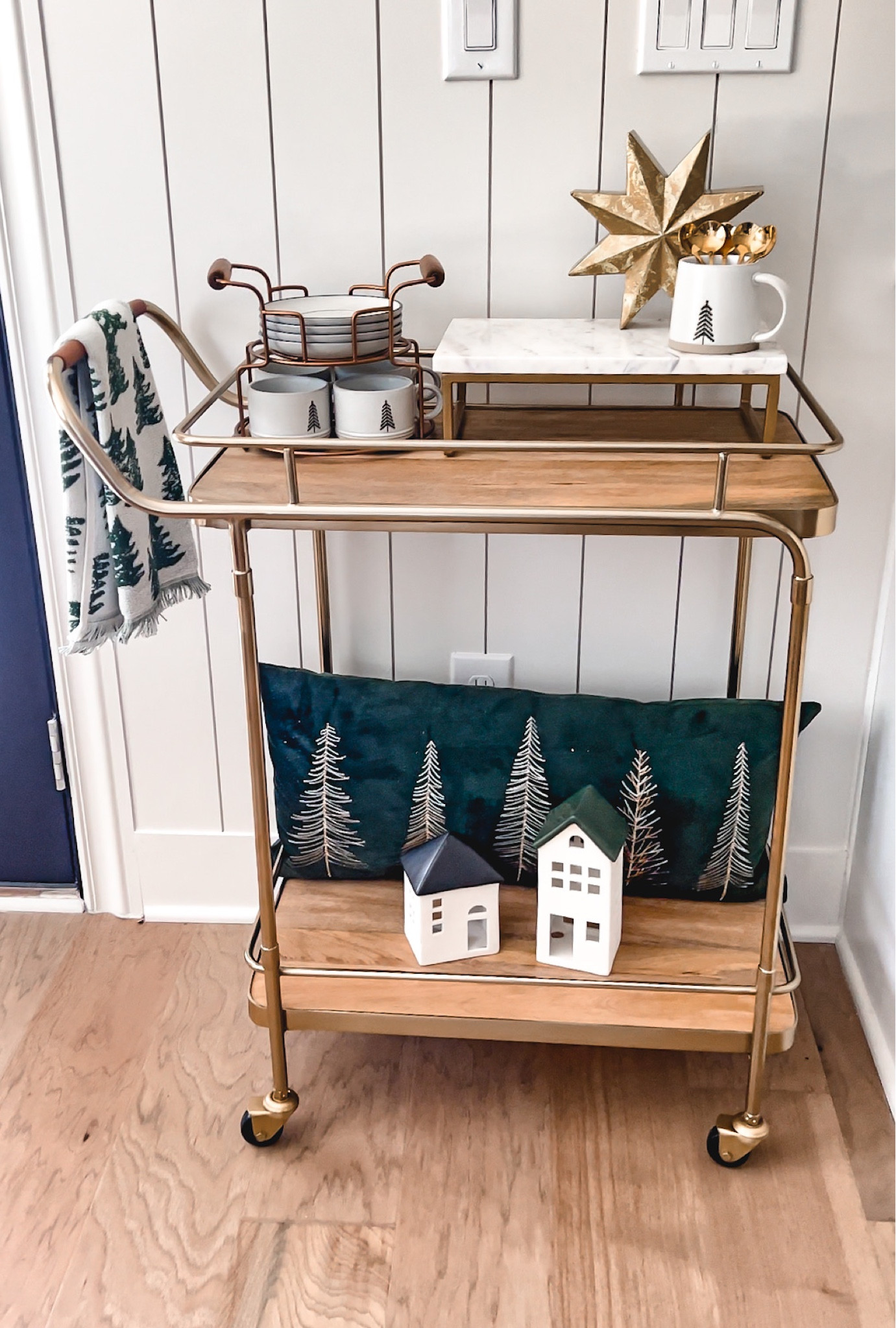 This bar cart is a must have! I was on the hunt for a while for the perfect thing for this empty spot in my kitchen. The quality and price are amazing! It’s beautiful! Im not finished yet but I’m going to be styling it as a hot cocoa station for the holidays! ☕️😍✨

Bar cart, ornaments, hot cocoa station, coffee bar, drink ware, Christmas decorations 

#LTKHoliday #LTKhome #LTKSeasonal