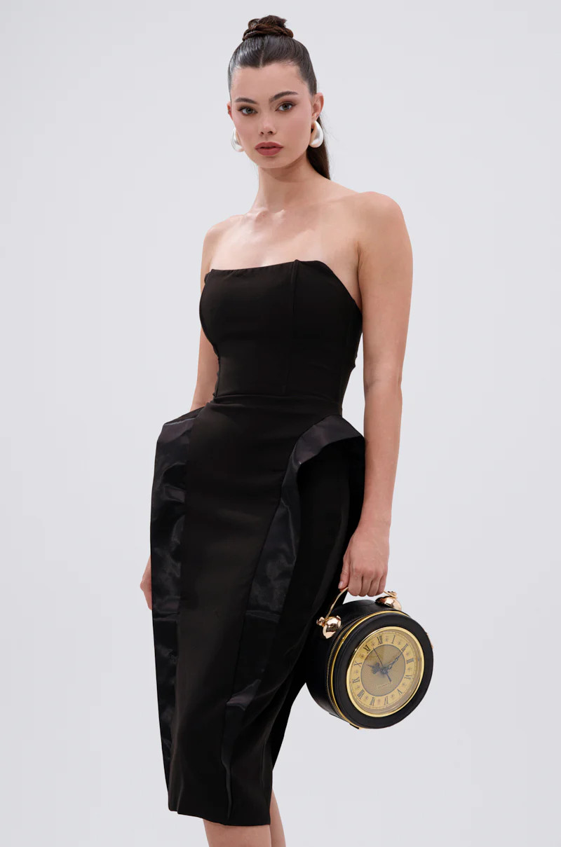 CHIC AND SOPHISTICATED STRUCTURED MIDI DRESS | AKIRA