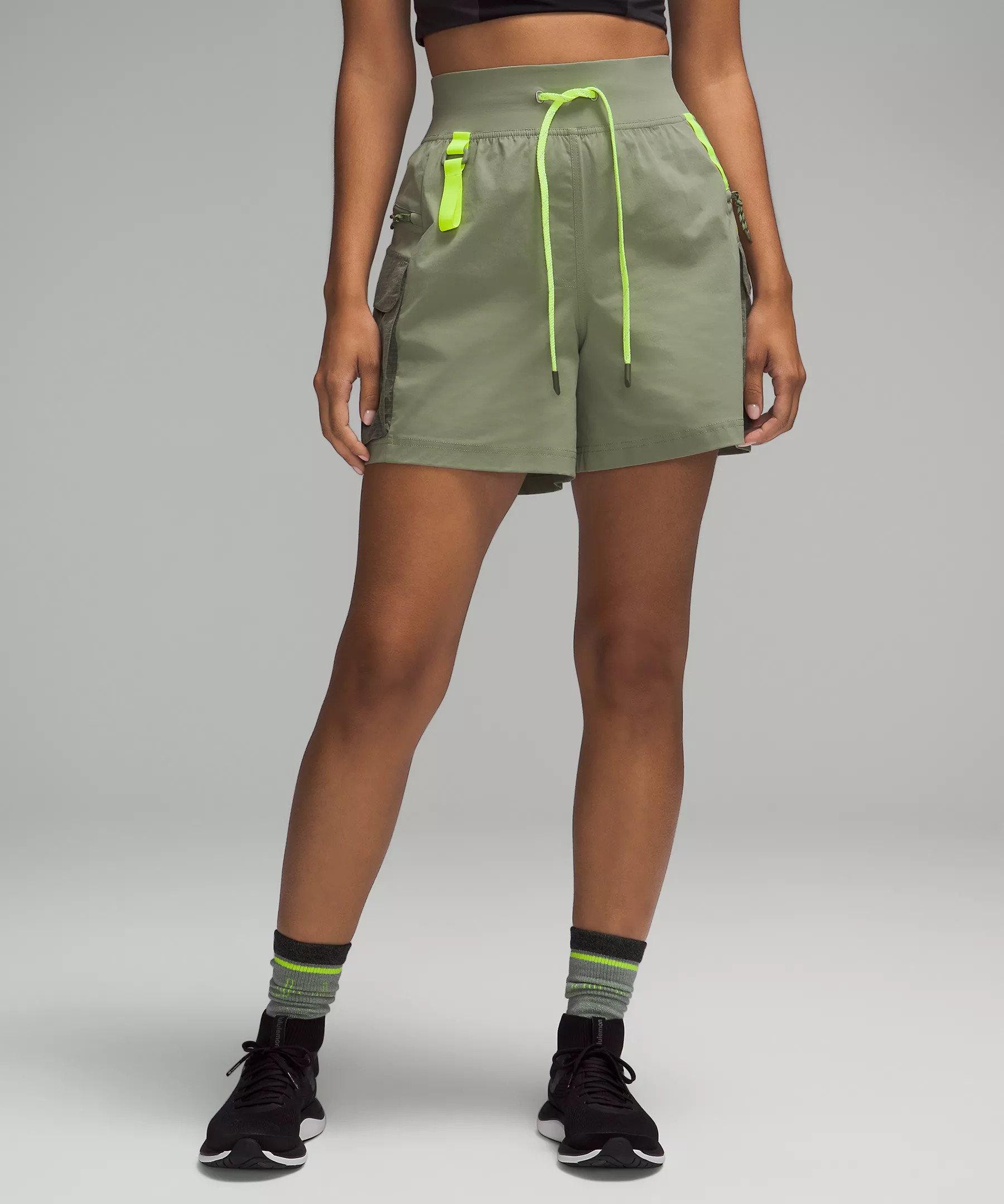 Multi-Pocket Cargo High-Rise Hiking Short 5" | Lululemon (US)