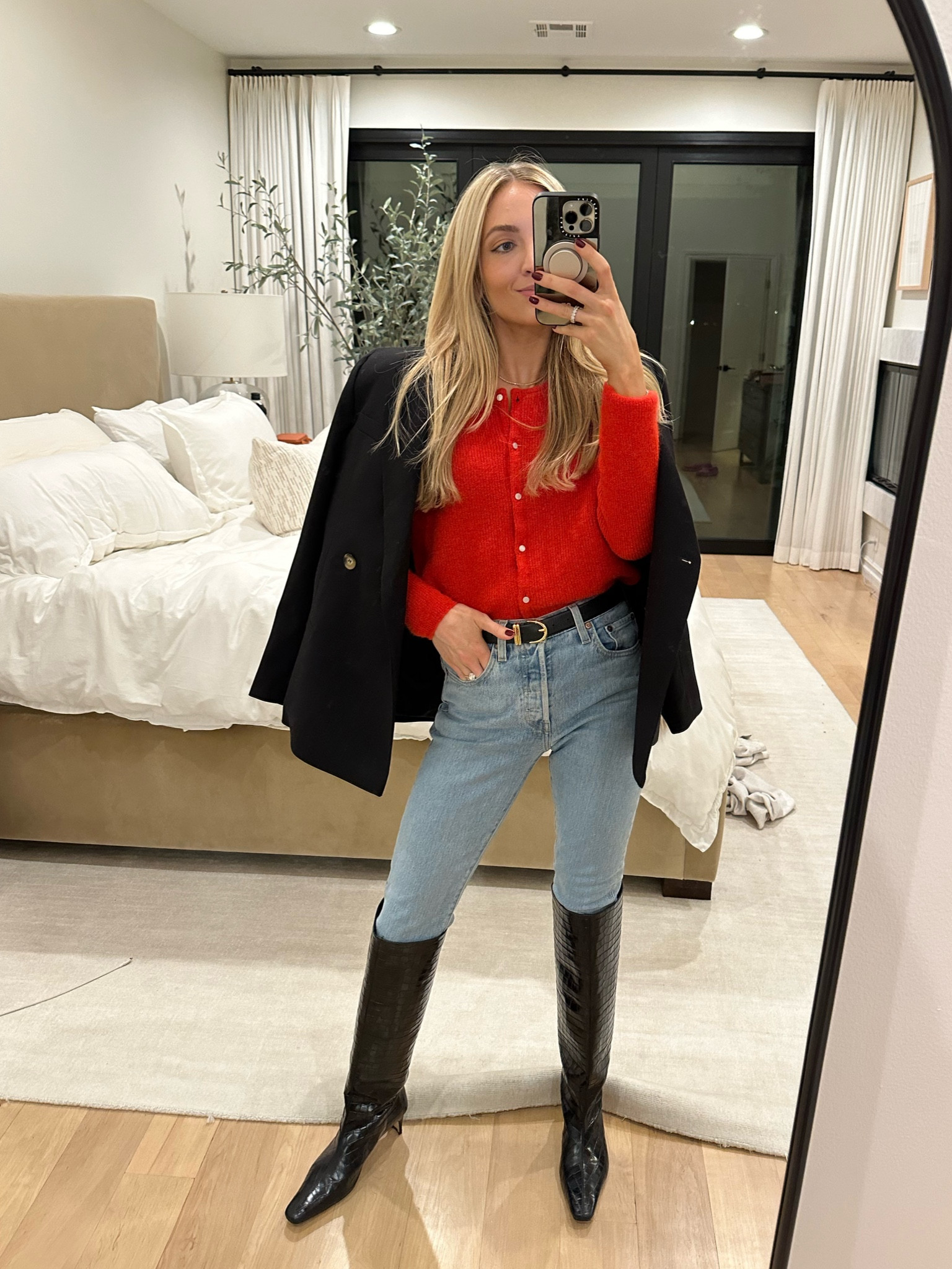 Dinner at the Hideaway in LA last night wearing my favorite red cardigan from Sezane (cozy, well priced, high quality and comes in so many colors) with jeans and over the knee boots. 

Sizes worn here:
Cardigan XS (TTS)
Jeans 24 (TTS)
Blazer XS (oversized)
Belt XS/S (TTS)

#LTKshoecrush #LTKSeasonal #LTKstyletip