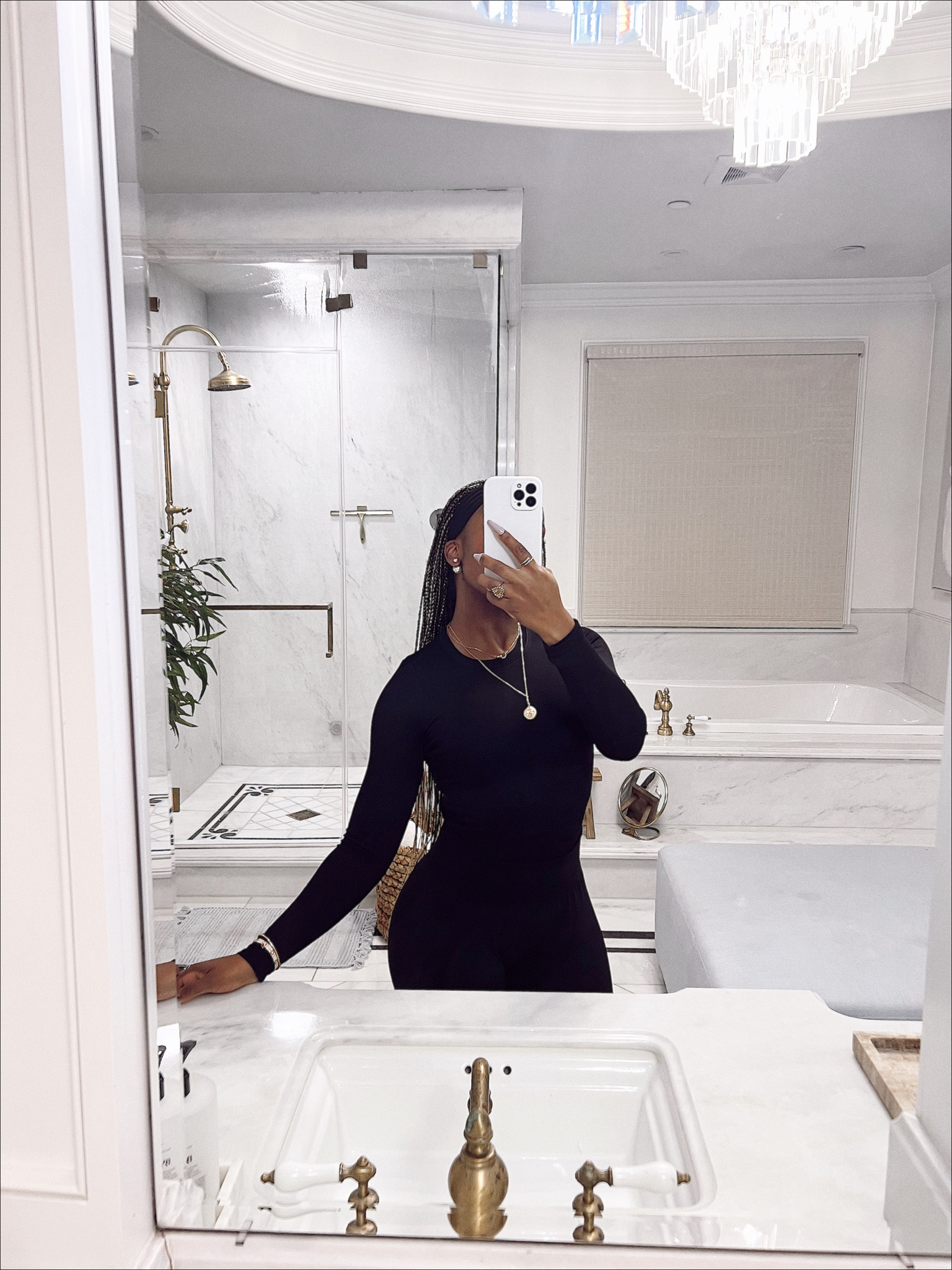 Amazon basics black bodysuit #skimsdupe #qqqbodysuit #qqqamazon

#LTKfit