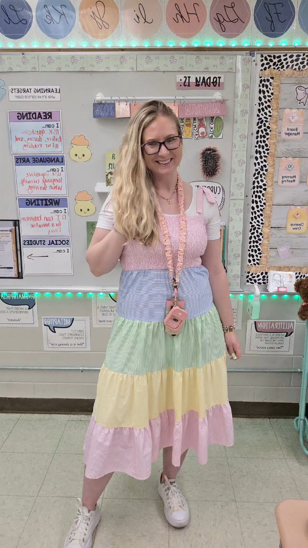 What I wore teaching 5th grade- 💚☘️

#LTKootd #LTKMidsize #LTKSeasonal