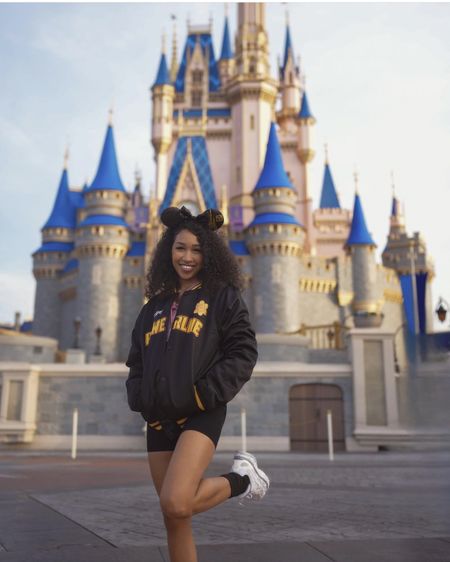 Disney Powerline Jacket!⚡️

Varsity jacket perfect for cold Florida or California nights at Disney World or Disneyland! Rep A Goofy movie character POWERLINE! Fits a little oversized! #DISNEY #didneyfinds #disneyworld #disneyland 