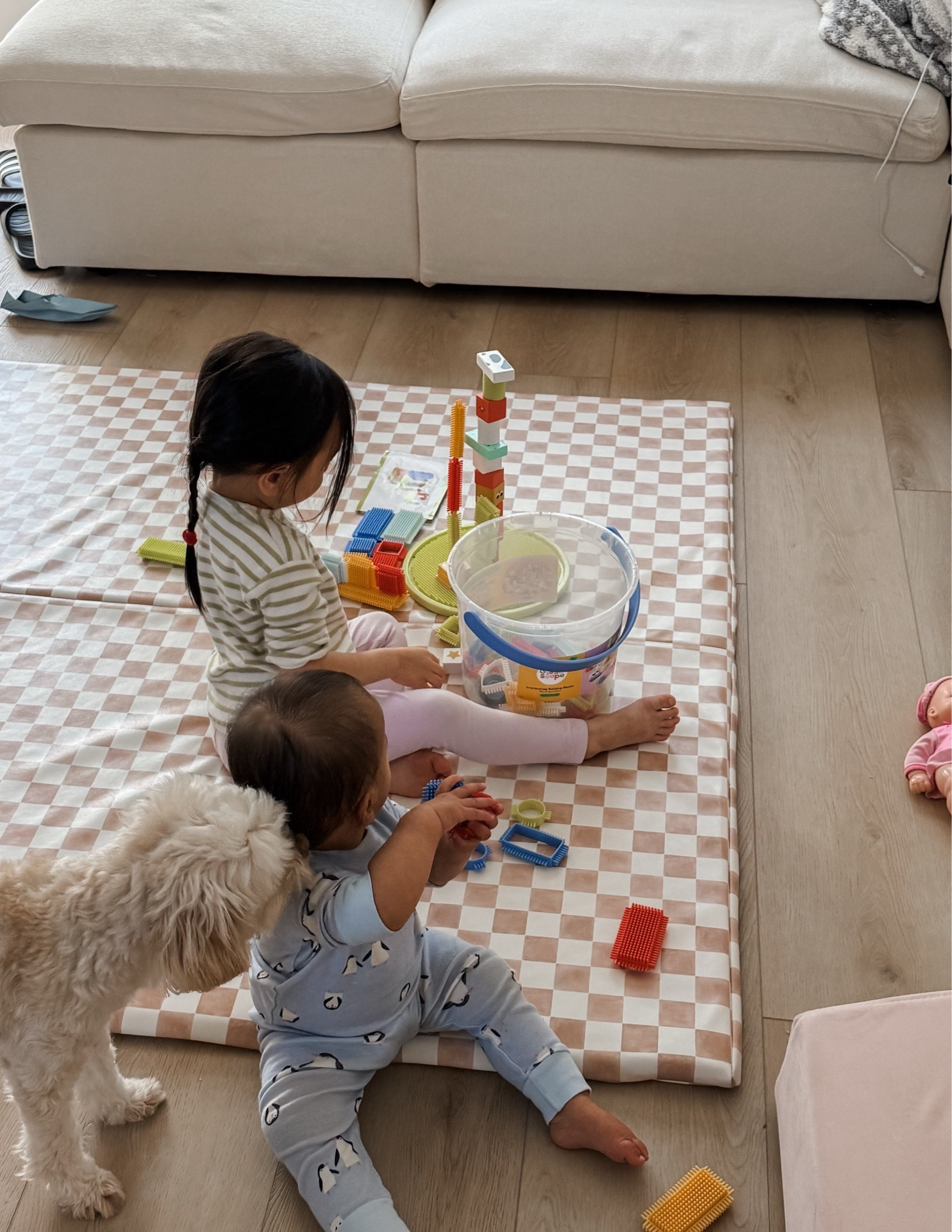 morning playtime with my girls! i love these interlocking building blocks ☺️ #targettoys #targetfinds #target #momlife

#LTKmomlife #LTKHome #LTKKids
