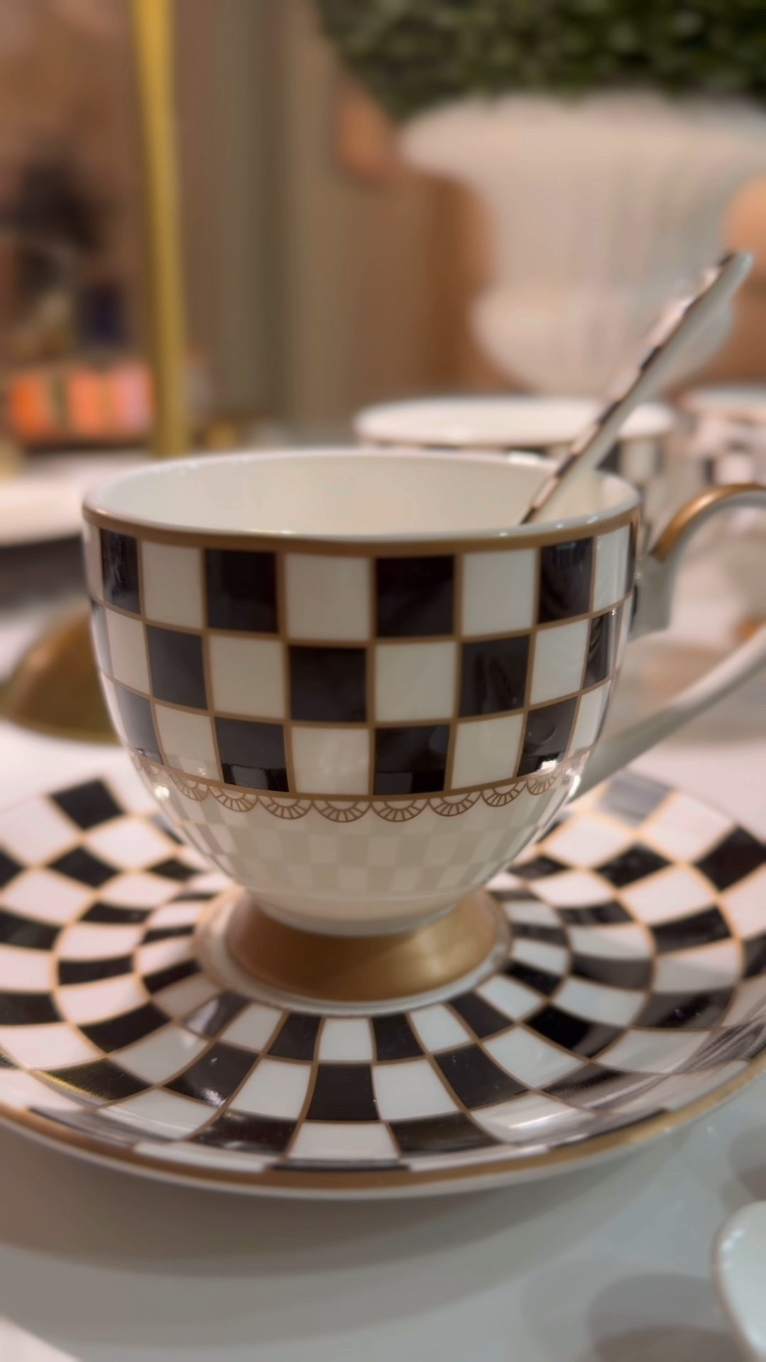36 piece checkered porcelain cup and saucer set with matching spoons!

✅Dishwasher and microwave safe 

All the designer vibes without the cost!

#LTKGiftGuide #LTKHome #LTKHoliday