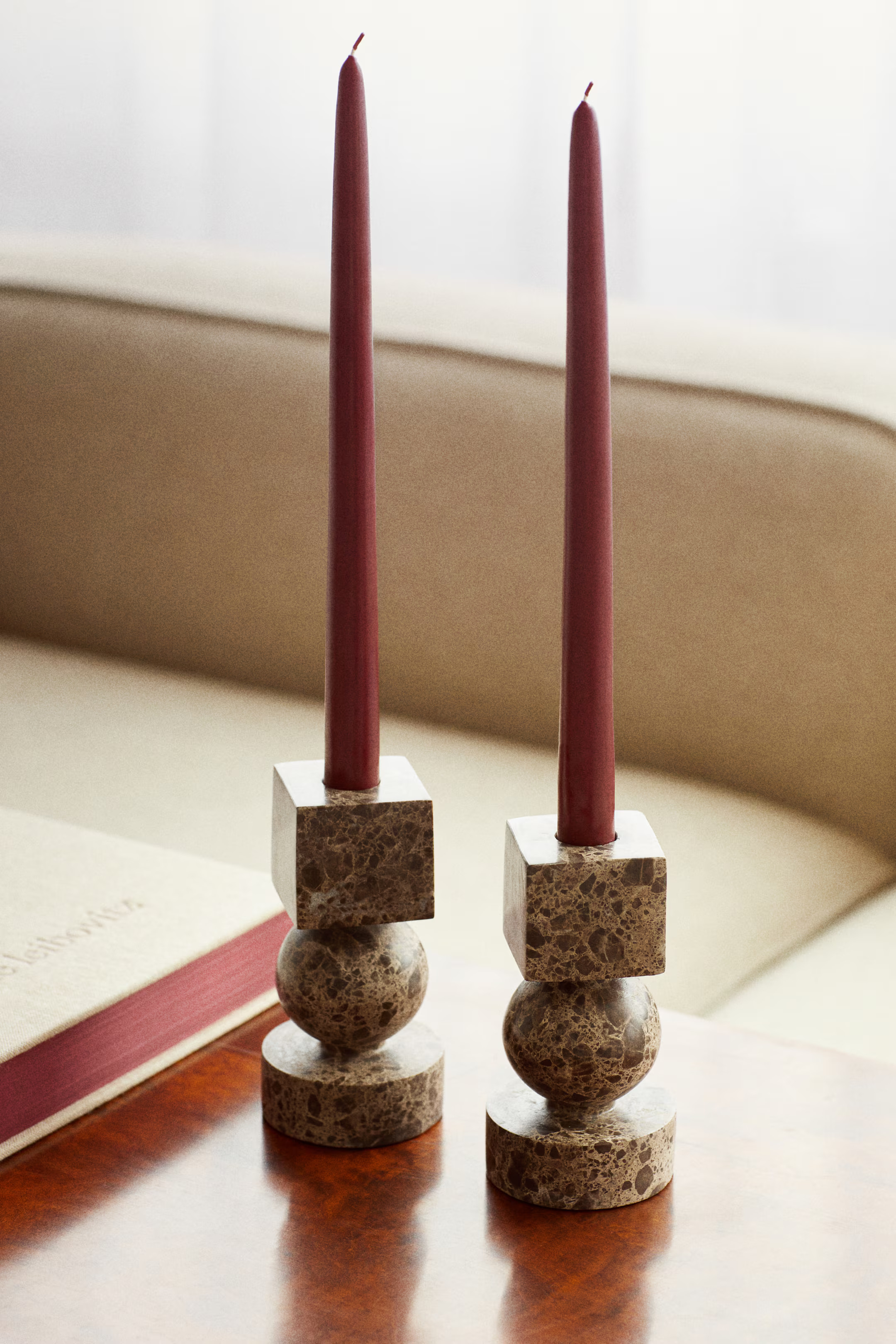 Marble candlestick | H&M (UK, MY, IN, SG, PH, TW, HK)
