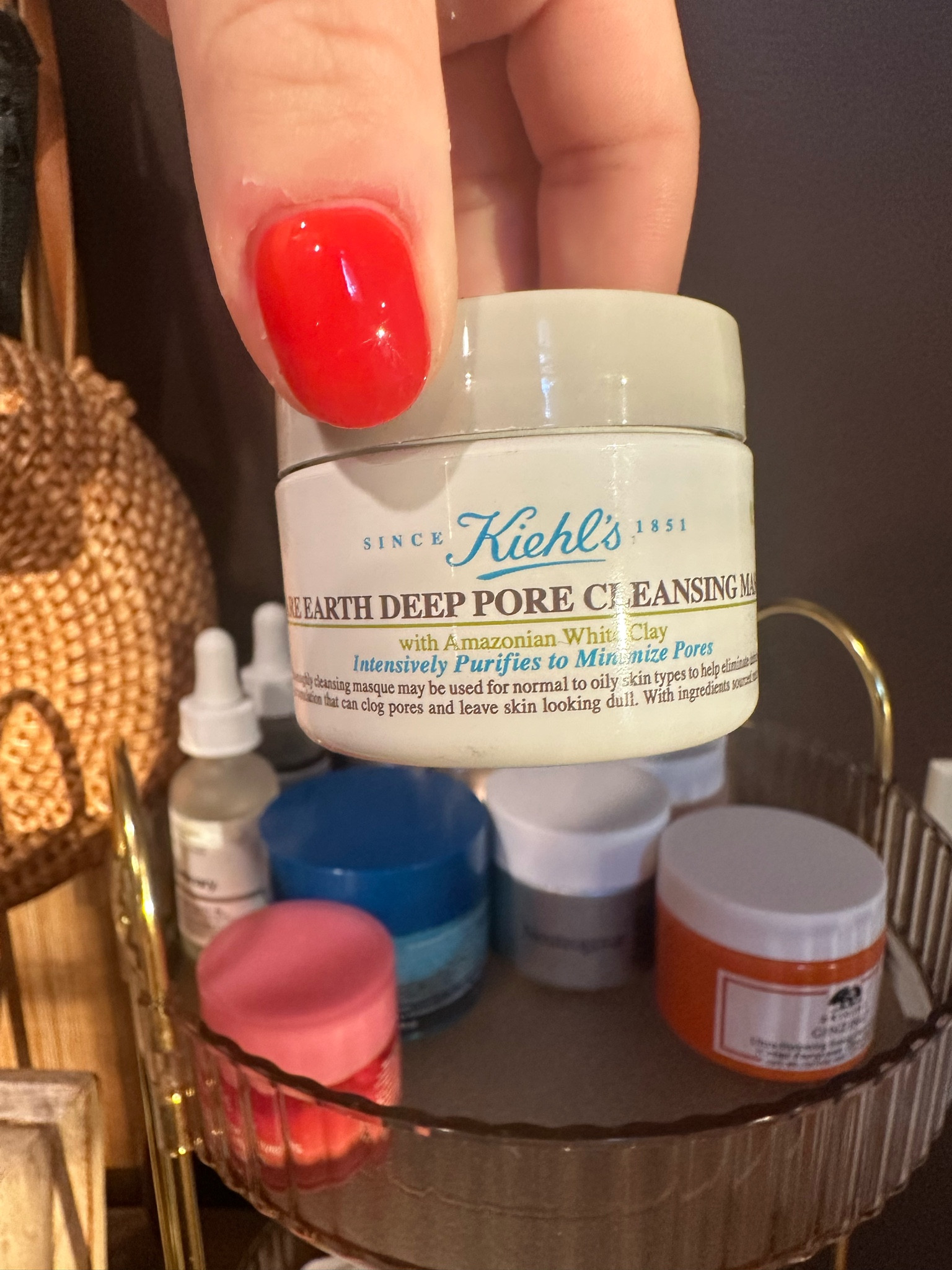 Deep pore cleansing mask 

#LTKBeauty #LTKFindsUnder100 #LTKActive