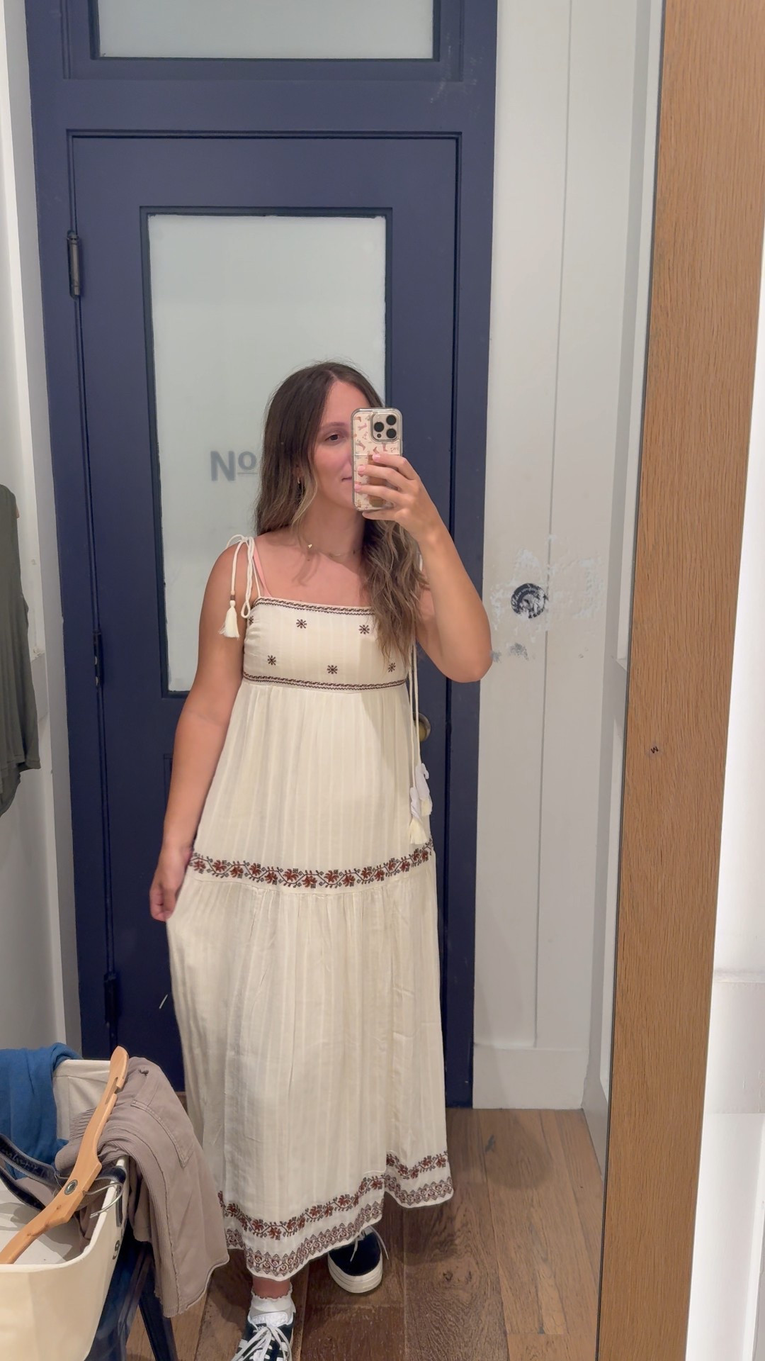 This dress is giving we need to take family photos 😍 

#LTKSummerEdit #LTKStyleTip